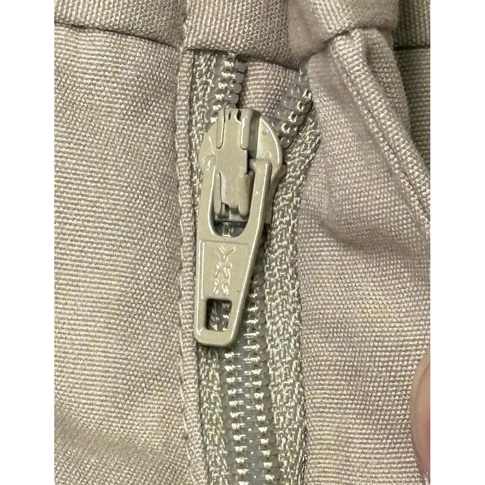 Vintage NWT JOS A BANK Mens Khaki Microsanded Poplin Pants 40x29 High Performance Size US 40 / EU 56 - 4 Thumbnail