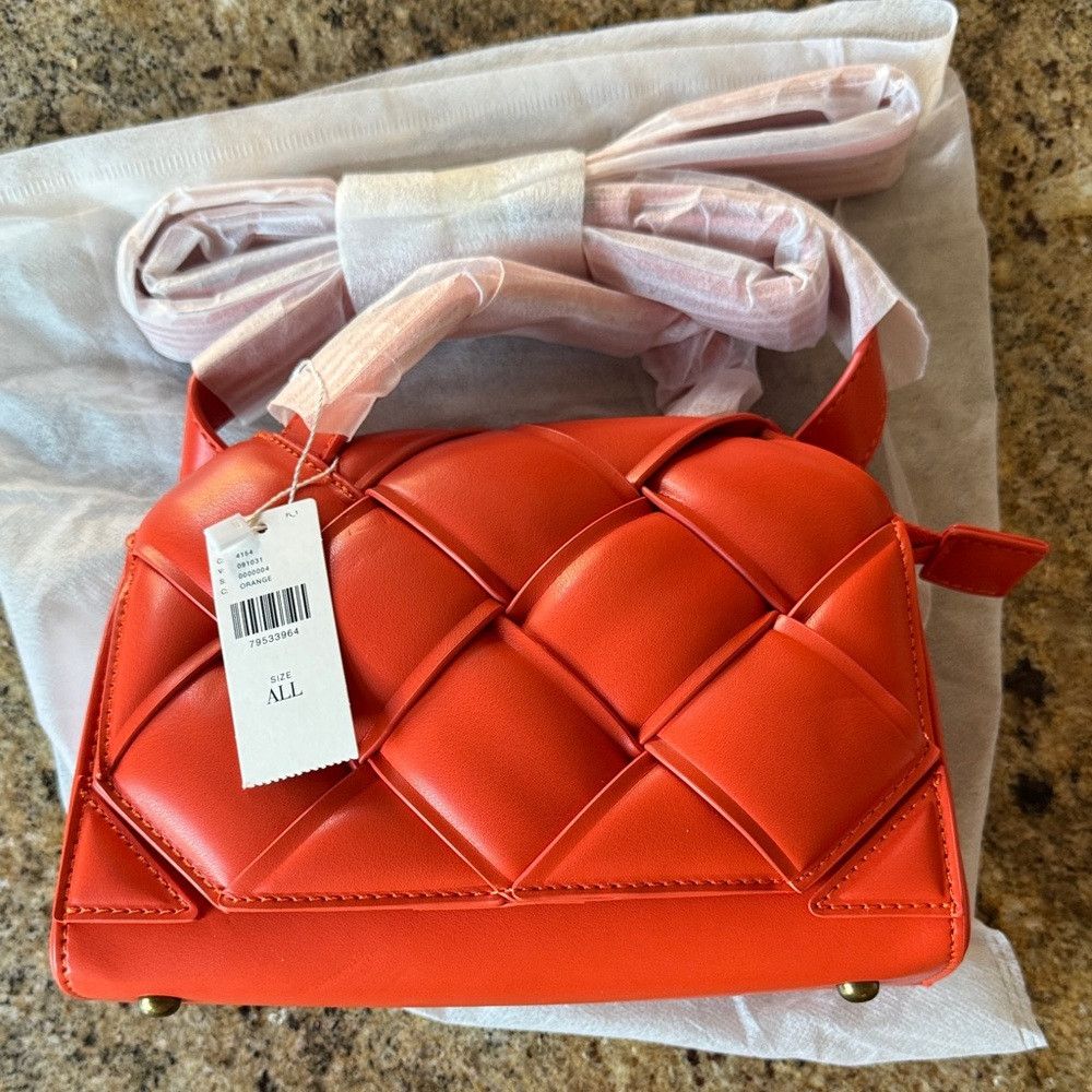 Anthropologie Anthropologie Orange Puffy Woven Crossbody Bag. NWT. Size ONE SIZE - 2 Thumbnail
