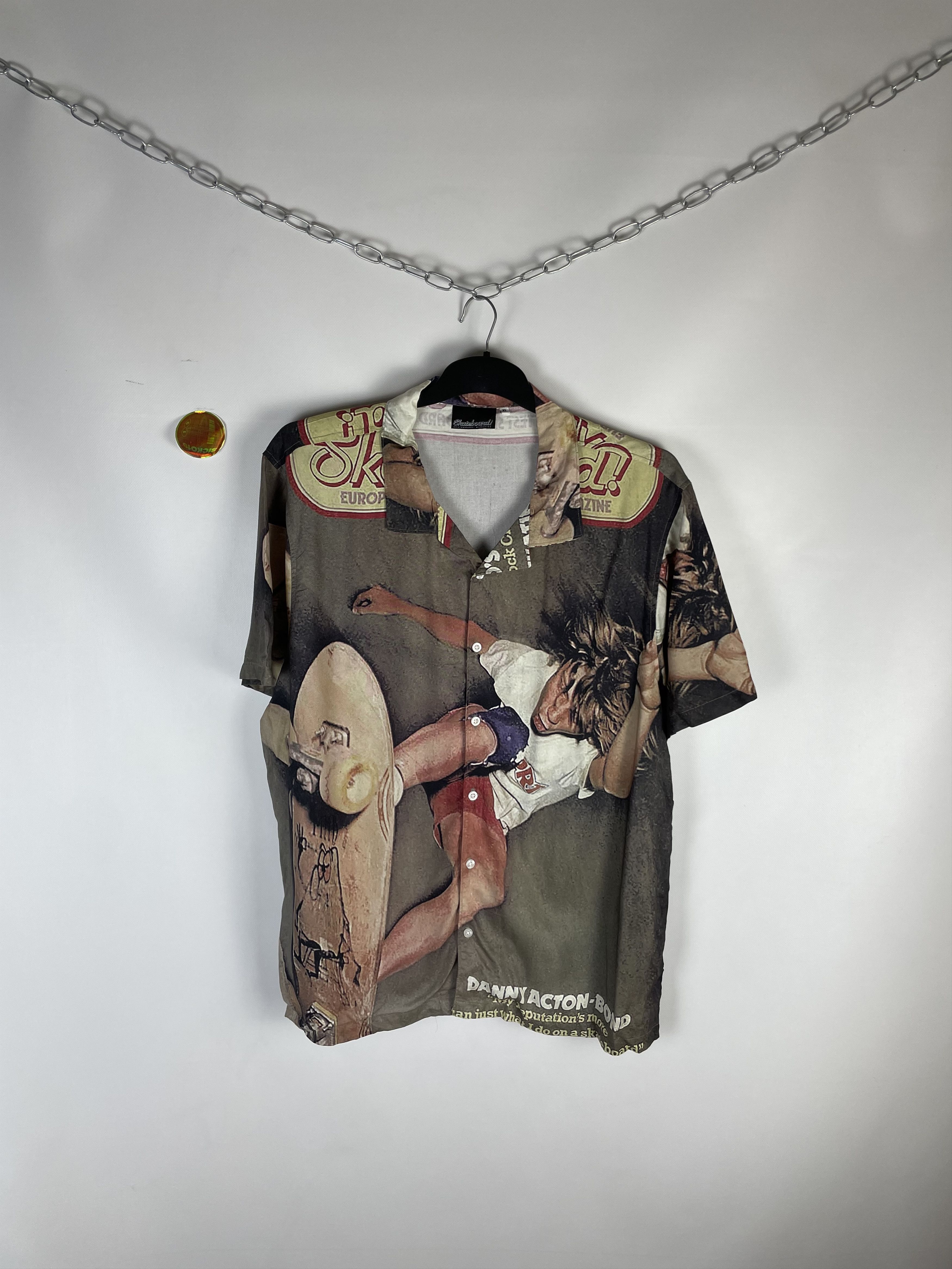 Vintage VINTAGE SKATEBOARDS Y2K HOOK-UPS SHIRTS Size US XL / EU 56 / 4 - 1 Thumbnail