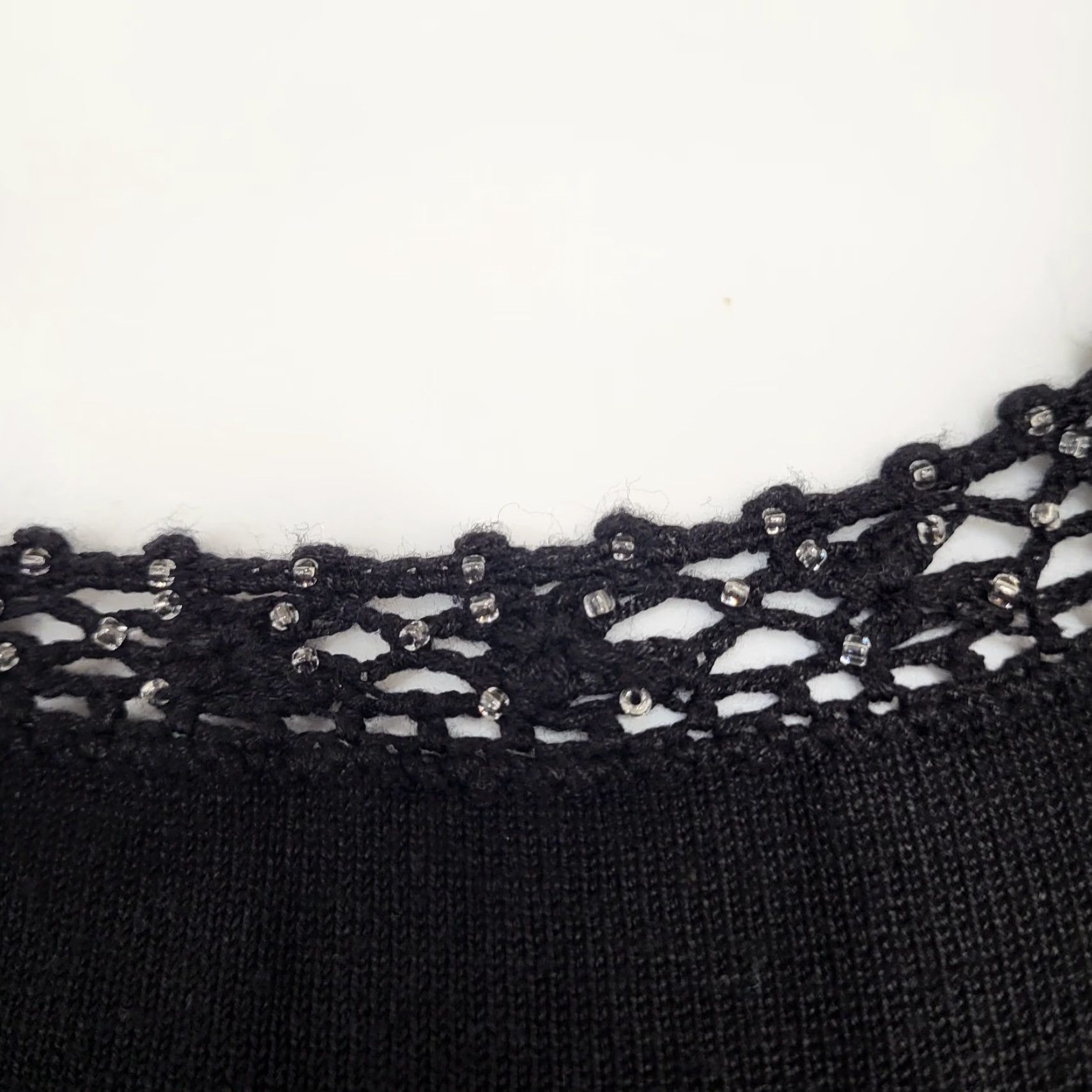 Vintage Sag Harbor Women’s XL Black Crochet Beaded Neck Short Sleeve Knit Sweater Top Blouse Casual Workwear Vintage: No Size XL / US 12-14 / IT 48-50 - 7 Thumbnail