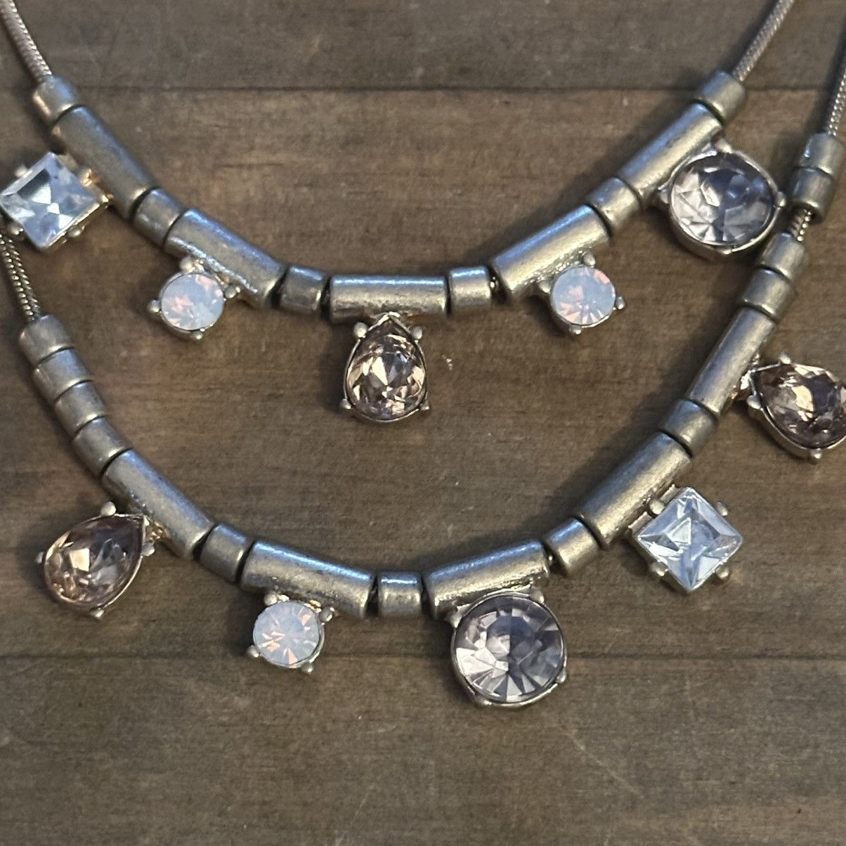 Loft × Vintage Vintage Loft gold tone layered opal and rhinestone necklace Size ONE SIZE - 3 Thumbnail