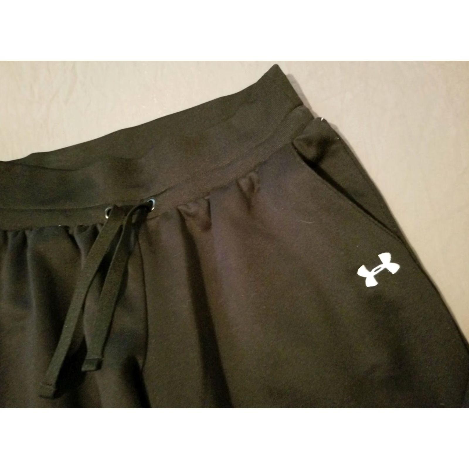 Under Armour Under Armour Womens Pants S Black Athletic Gym Workout Sweatpants Regular Size Small Women Size 28" / US 6 / IT 42 - 5 Thumbnail