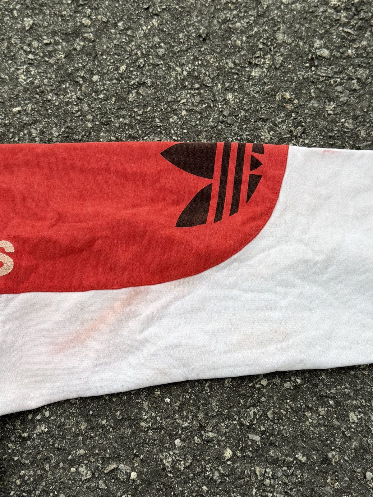 Adidas × RUN DMC Adidas Run Dmc Distressed Crewneck Vintage Size US L / EU 52-54 / 3 - 15 Thumbnail