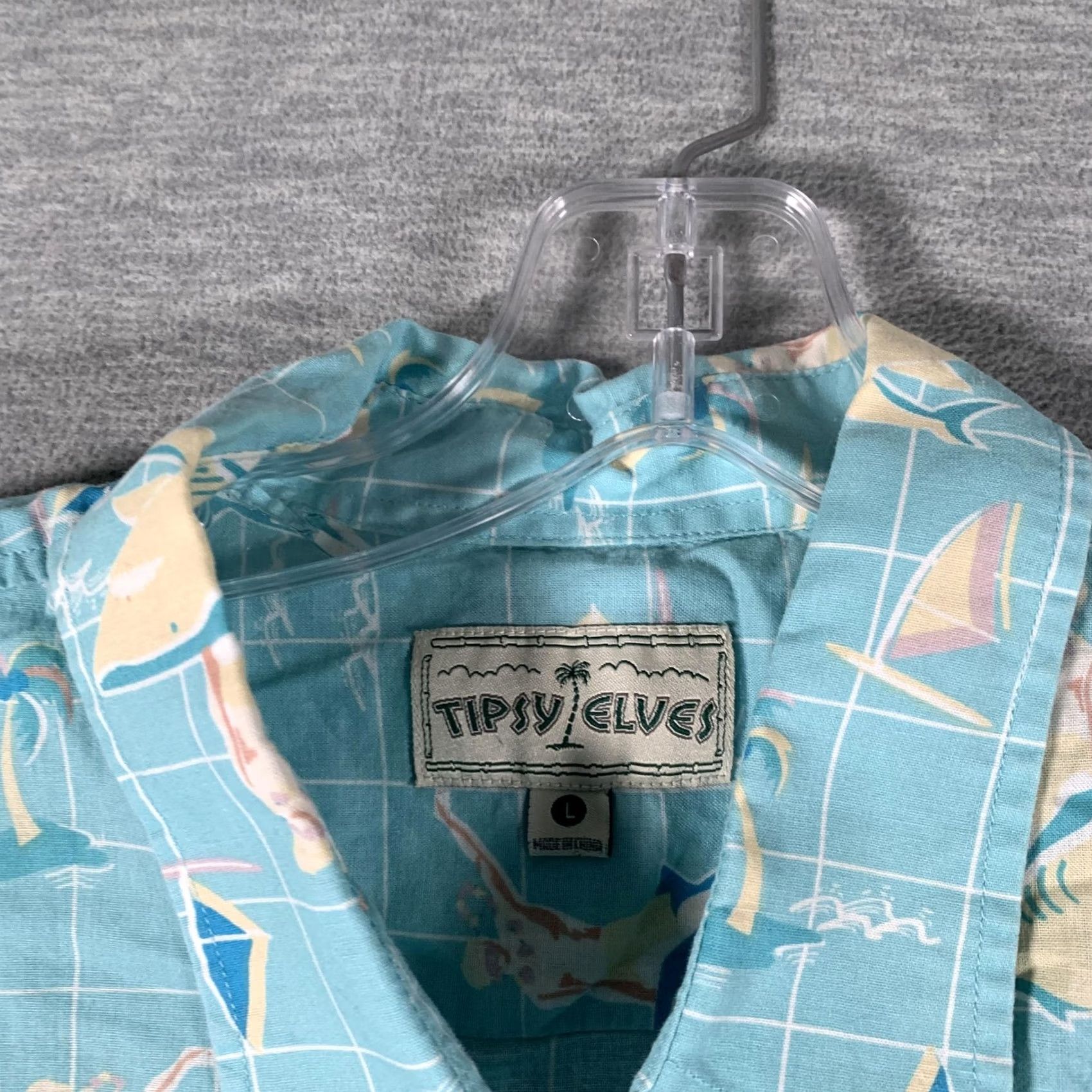 Vintage Tipsy Elves Mens Large Blue Shark Sailboat Hawaiian Shirt Size Cotton Button Up Size US L / EU 52-54 / 3 - 5 Thumbnail
