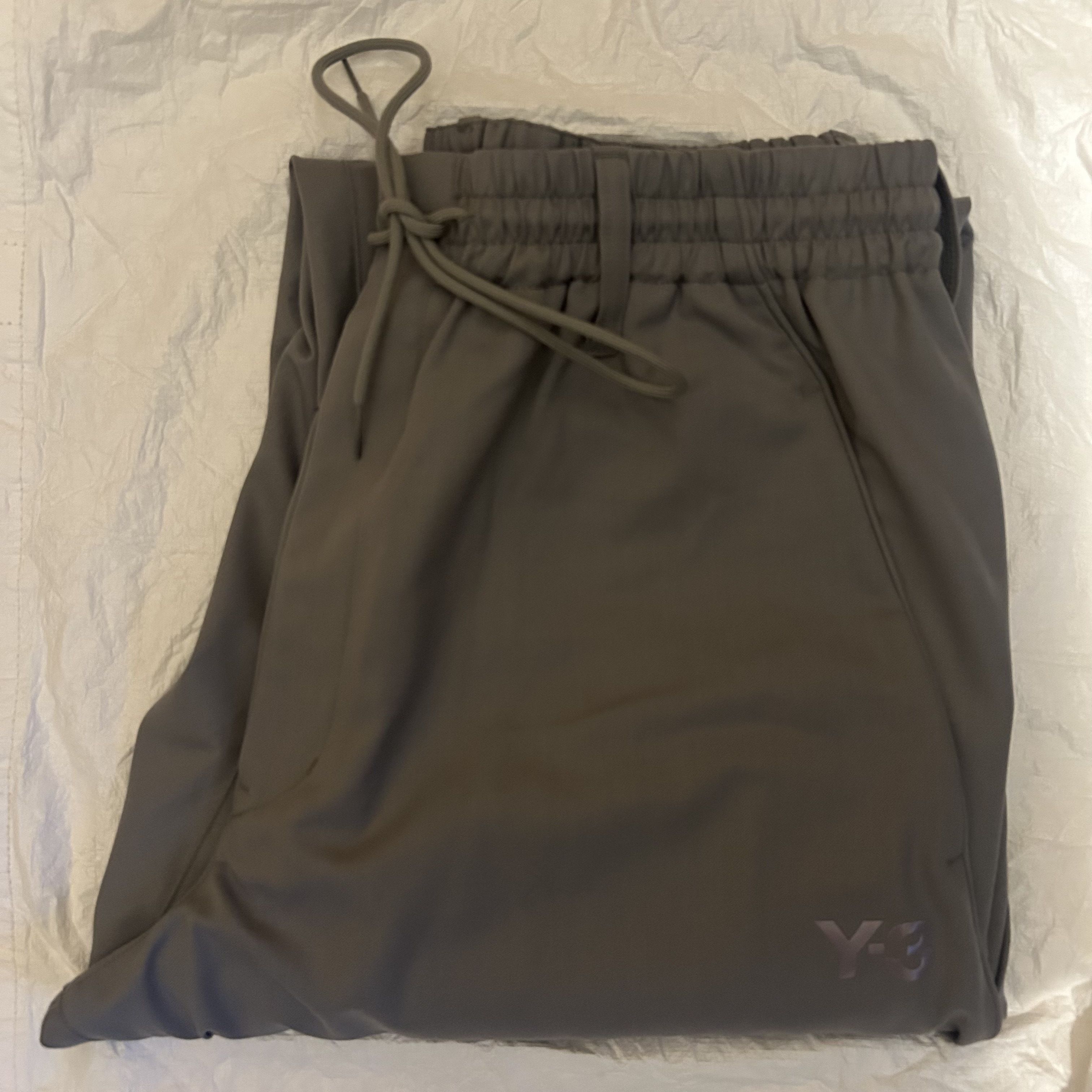 Y-3 × Yohji Yamamoto Y-3 Refined Woven Cuffed Tracksuit Bottoms, Grey Medium Size US 33 - 9 Thumbnail