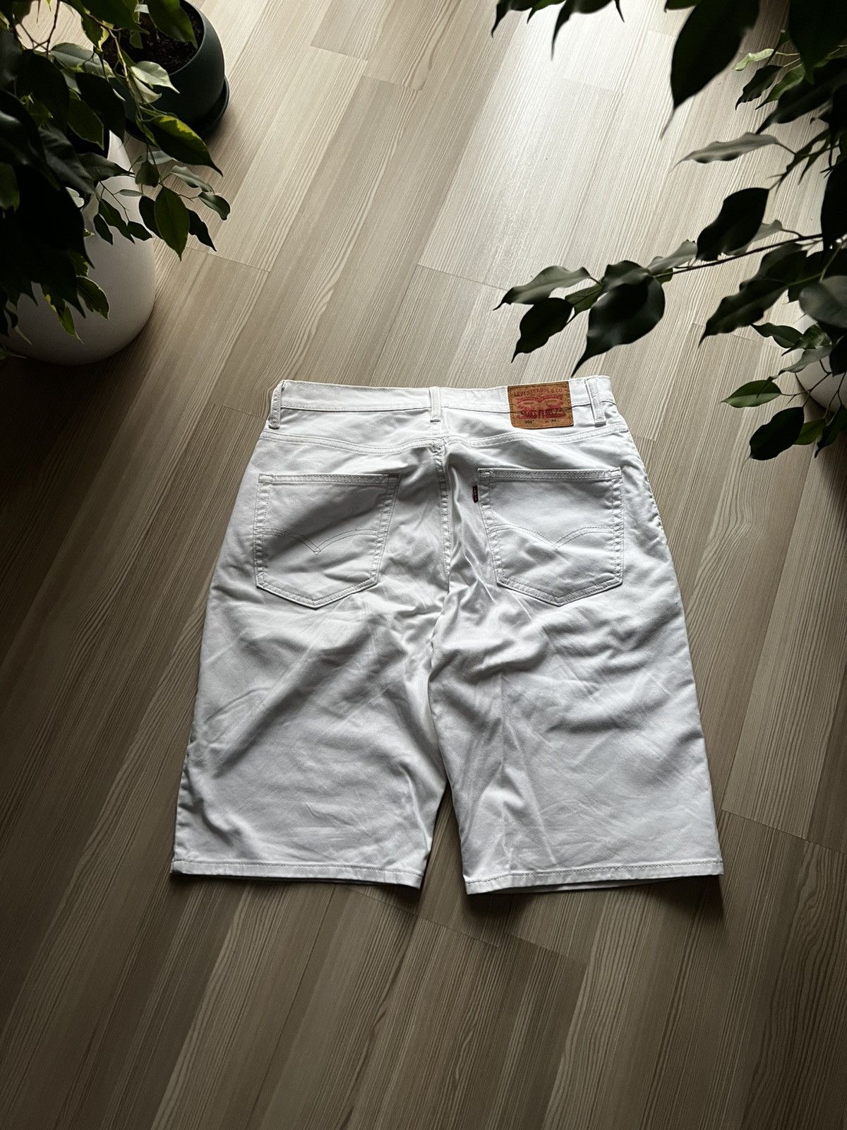 Levi's CRAZY WHITE LEVIS 569 SHORTS Y2K OLDMONEY Size US 34 / EU 50 - 1 Thumbnail