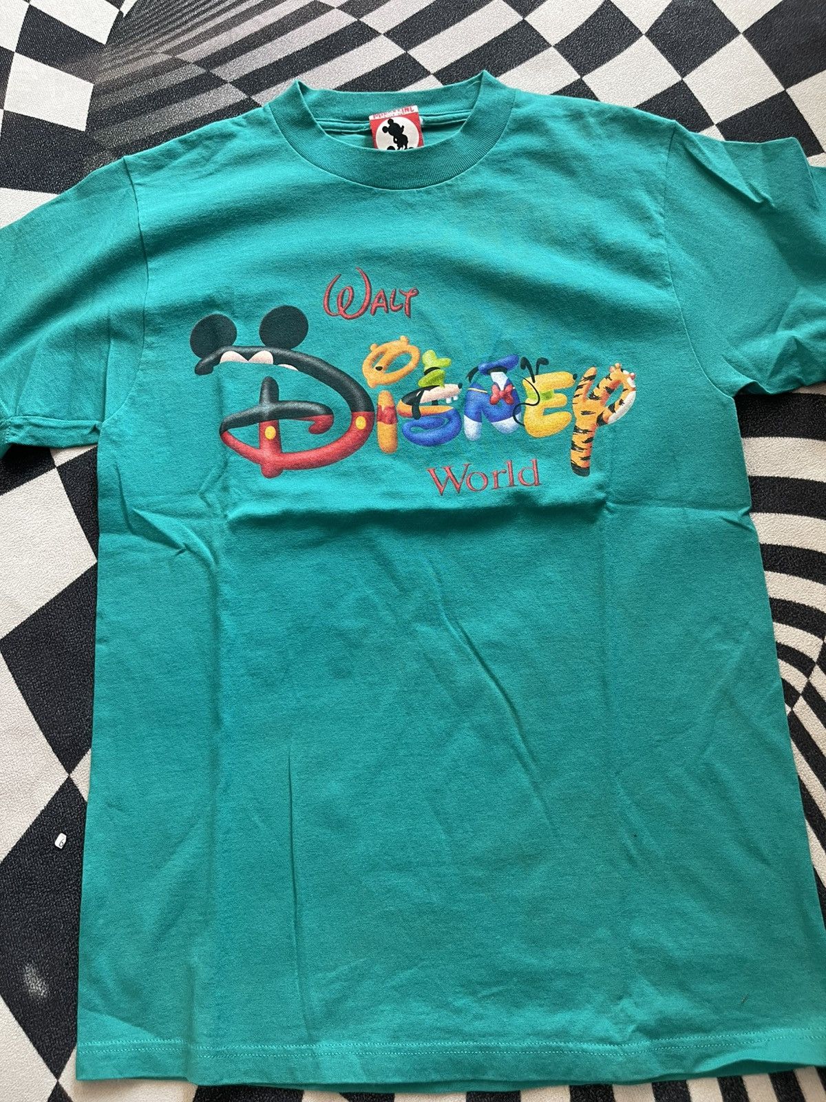 Disney Vintage 90s Walt Disney World "Character Letters" Tee Size US M / EU 48-50 / 2 - 2 Thumbnail