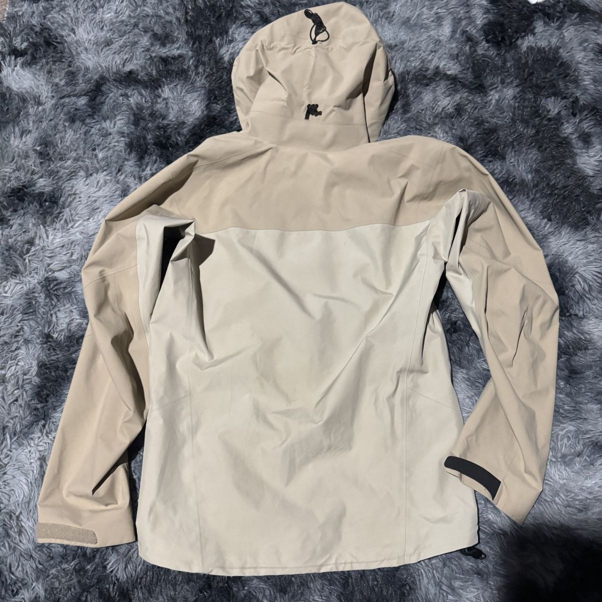 Arc'teryx Arcteryx SMOKE BLUFF Beta AR | Grailed