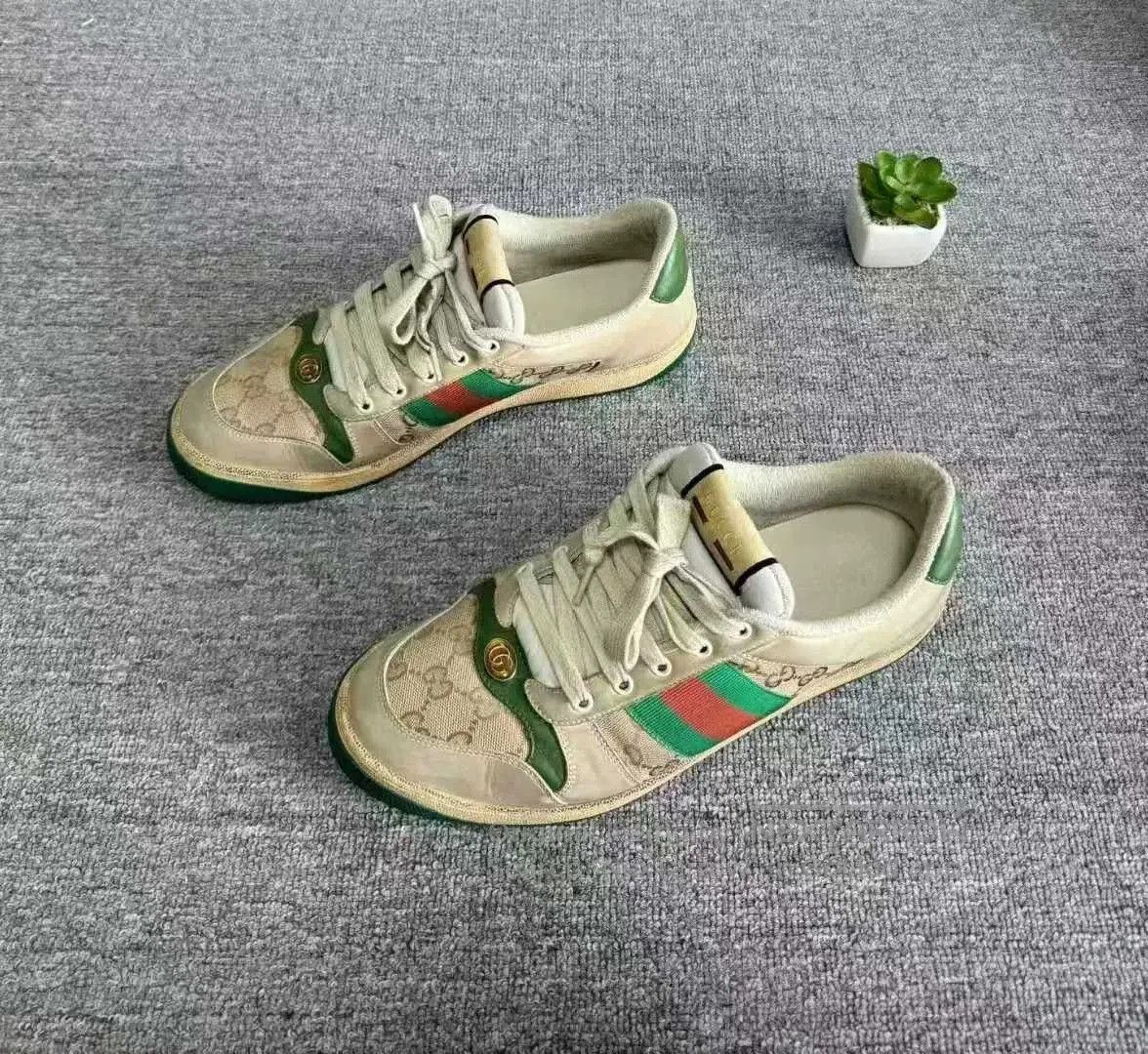 Gucci gucci bee dirty sneakers size 10. Size US 10 / EU 43 - 1 Thumbnail