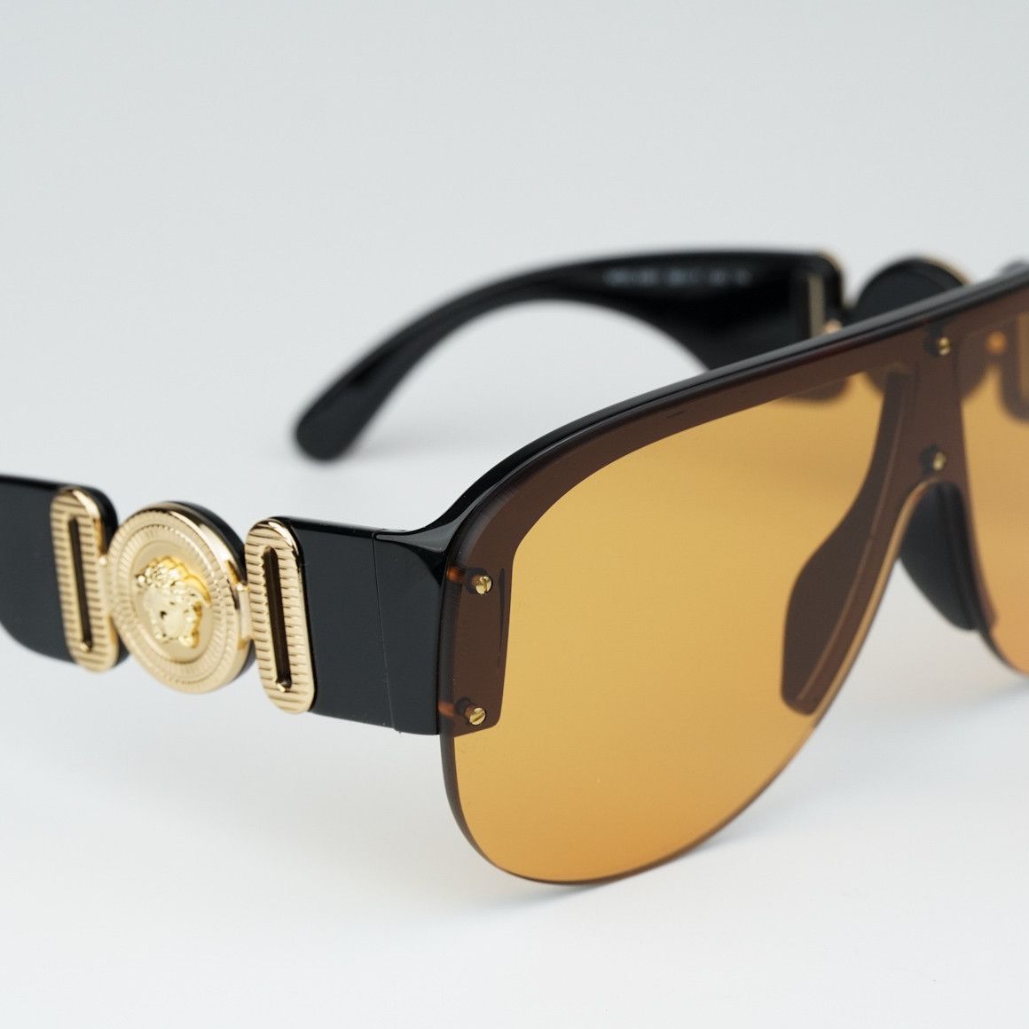 Versace NEW Versace VE4391 GB1/7 Shield Unisex Sunglasses Size ONE SIZE - 6 Thumbnail