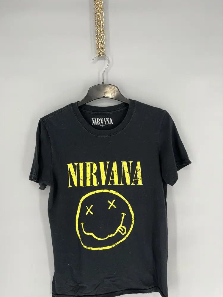 Band Tees Vintage Y2K Nirvana Smile Print Size US S / EU 44-46 / 1 - 4 Thumbnail