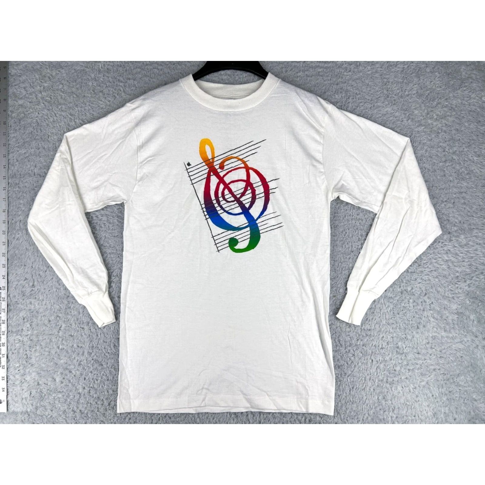 Apple VINTAGE Apple Shirt Mens Medium White 90s Logo Graphic Print Long Sleeve Jersey Cotton Crew Neck USA Size US M / EU 48-50 / 2 - 4 Thumbnail