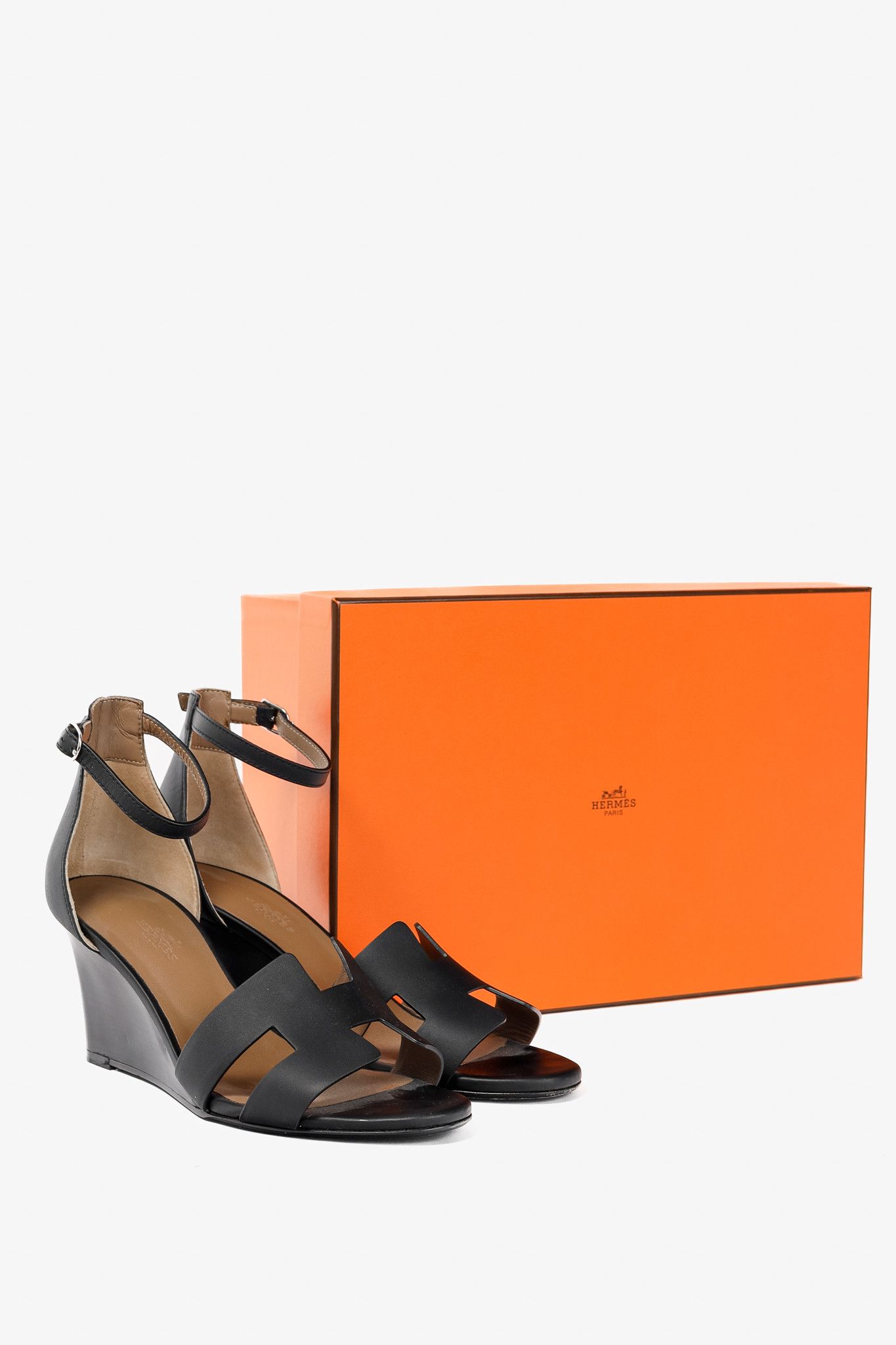 Hermes Hermes Legend Noir Calfskin "H" Wedge Sandals Size US 7.5 / IT 37.5 - 12 Thumbnail