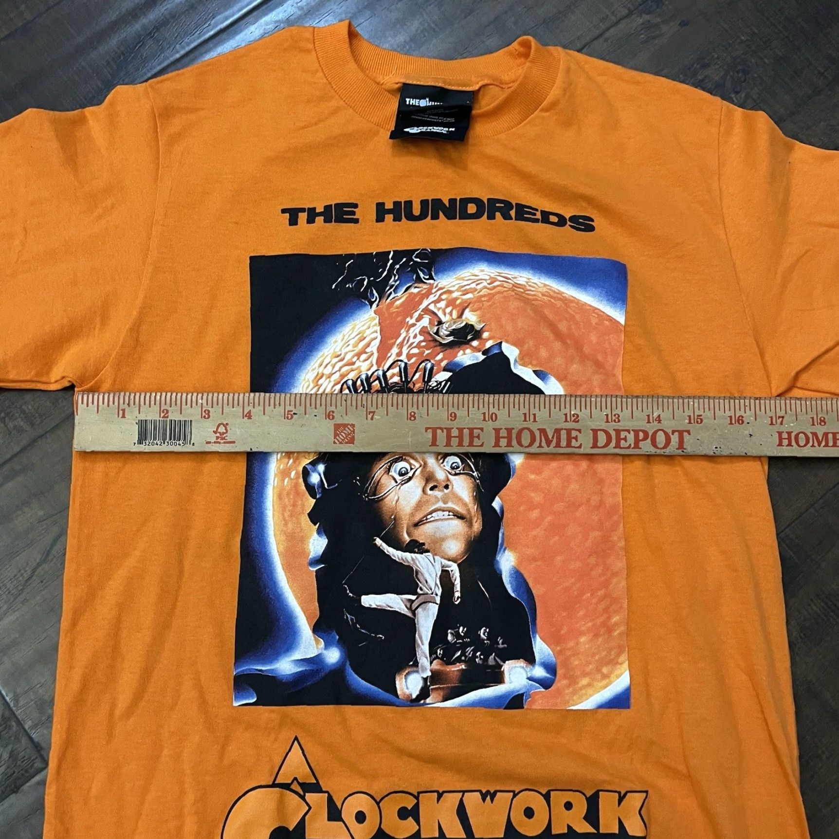 The Hundreds The Hundreds A Clockwork Orange T-Shirt Mens S Orange Graphic Print Crew Neck 70s Classic Funny RARE Size US S / EU 44-46 / 1 - 5 Thumbnail