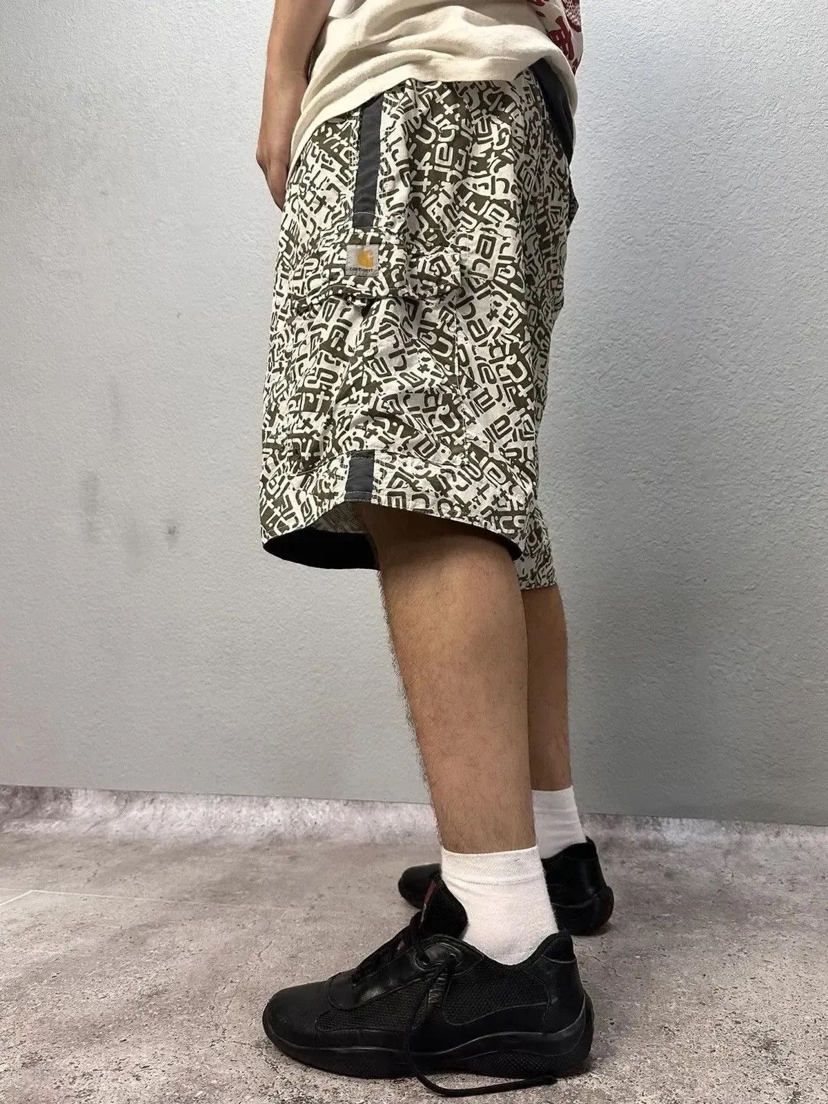 Carhartt × Vintage Short Carhartt Y2K sk8 faded streetwear style Size US 34 / EU 50 - 7 Thumbnail
