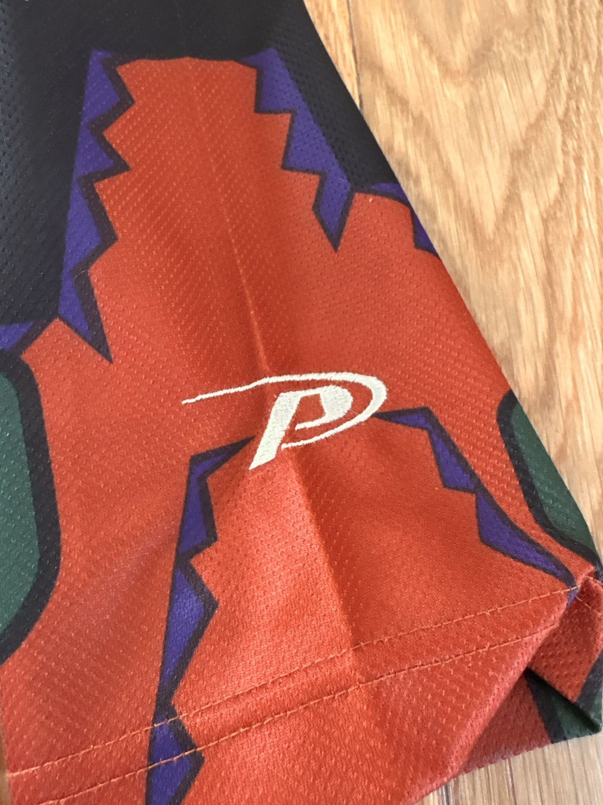 Pro Player Vintage Phoenix Coyotes Pro Player Desertscape Alt Jersey XL Size US XL / EU 56 / 4 - 9 Thumbnail