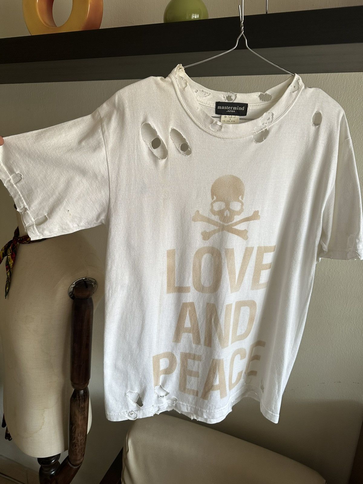 Mastermind Japan Mastermind Japan Love & Peace Thrashed Tshirt Size US S / EU 44-46 / 1 - 3 Thumbnail