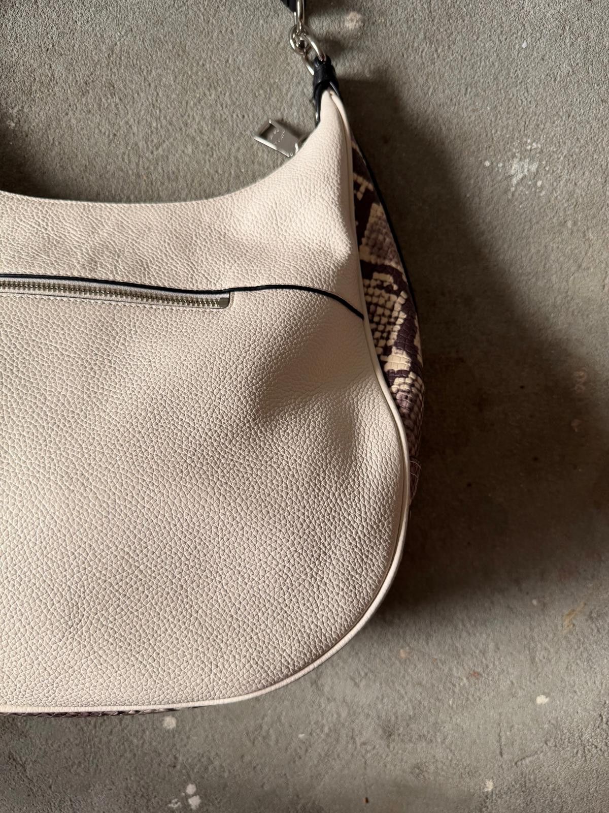 Coach Coach Harley Hobo Leather Snakeskin Shoulder Bag White Size ONE SIZE - 8 Thumbnail