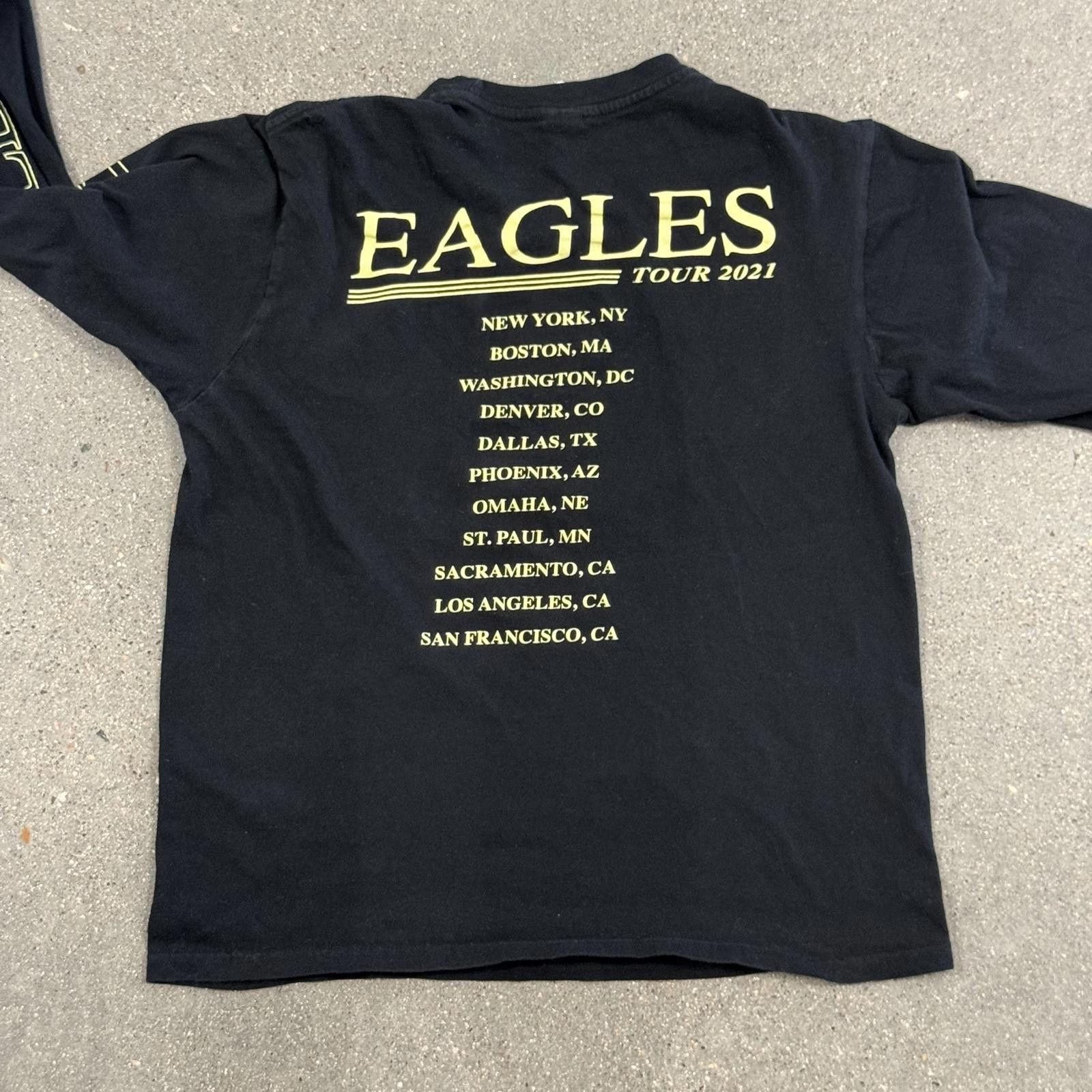 Other Official EAGLES Hotel California Long Sleeve Tour Shirt - M Size US M / EU 48-50 / 2 - 7 Thumbnail