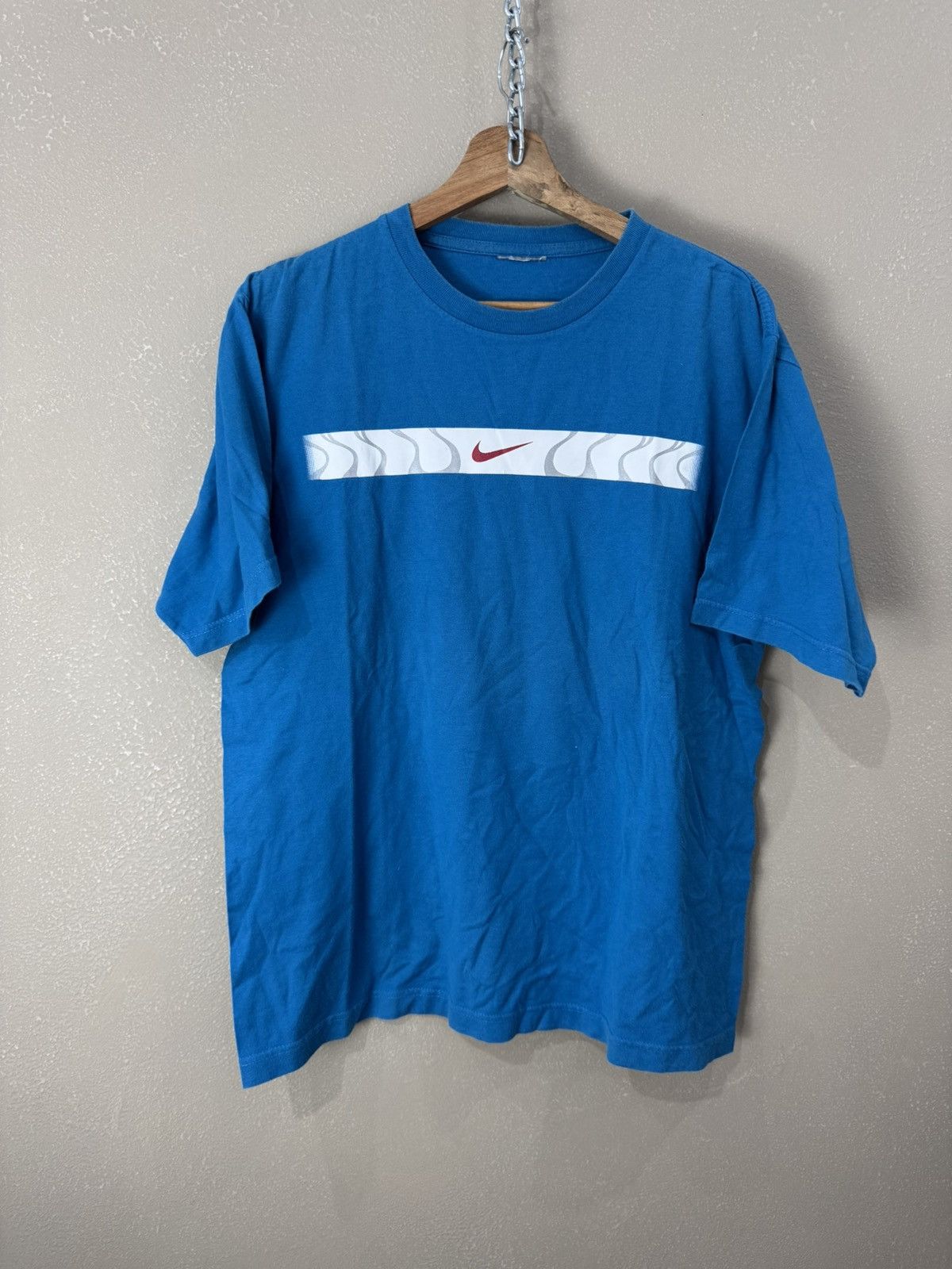 Nike Nike Vintage T-shirt Center Logo TN Style Drill Y2K Size US XL / EU 56 / 4 - 1 Thumbnail