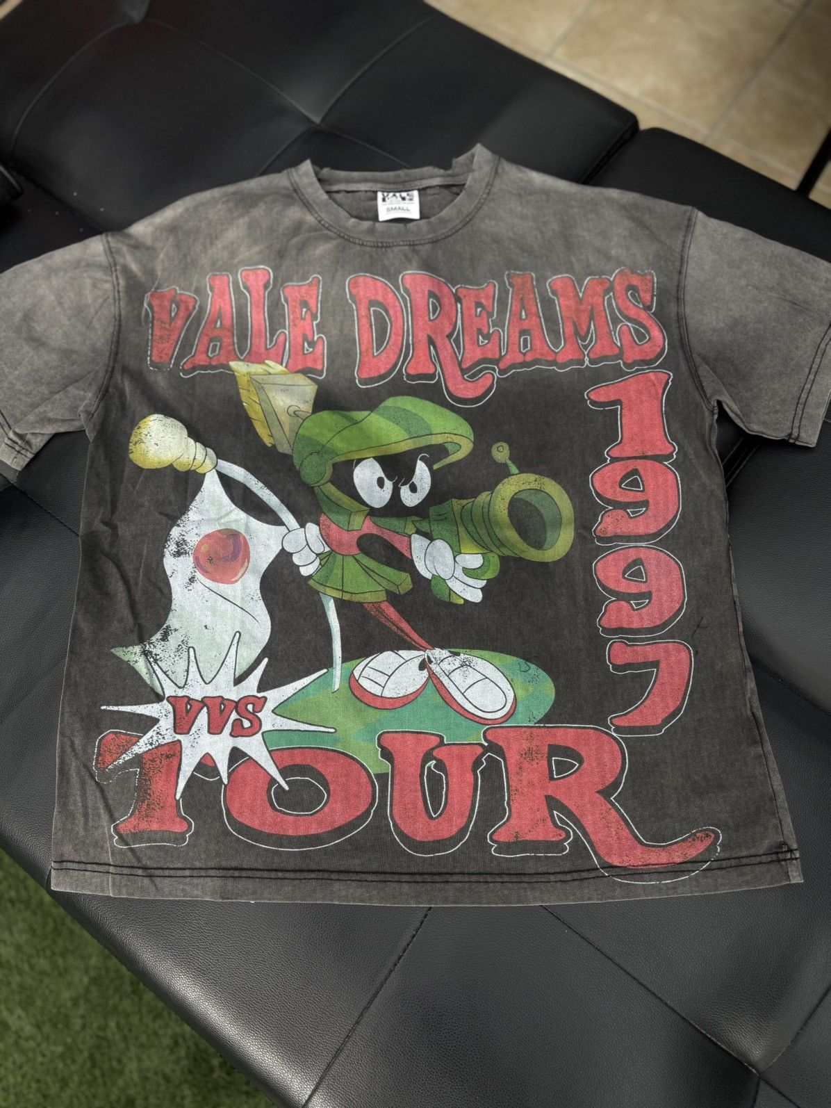 Vale Valley VVS Tour Tee Shirt Size Small (NEW) Size US S / EU 44-46 / 1 - 1 Thumbnail