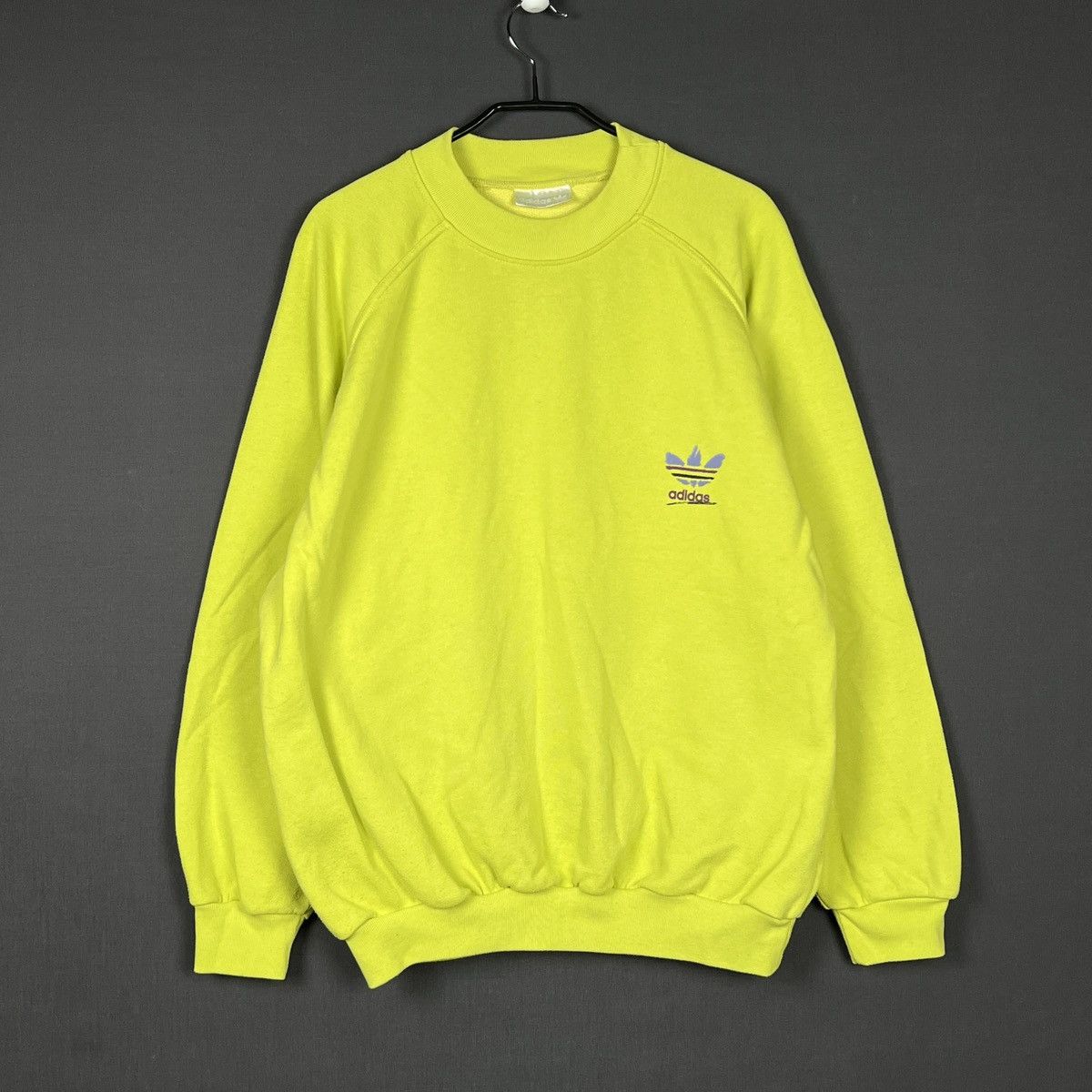 Adidas RARE Vintage Adidas Trefoil Spellout Sweatshirt Lime L Size US L / EU 52-54 / 3 - 1 Thumbnail