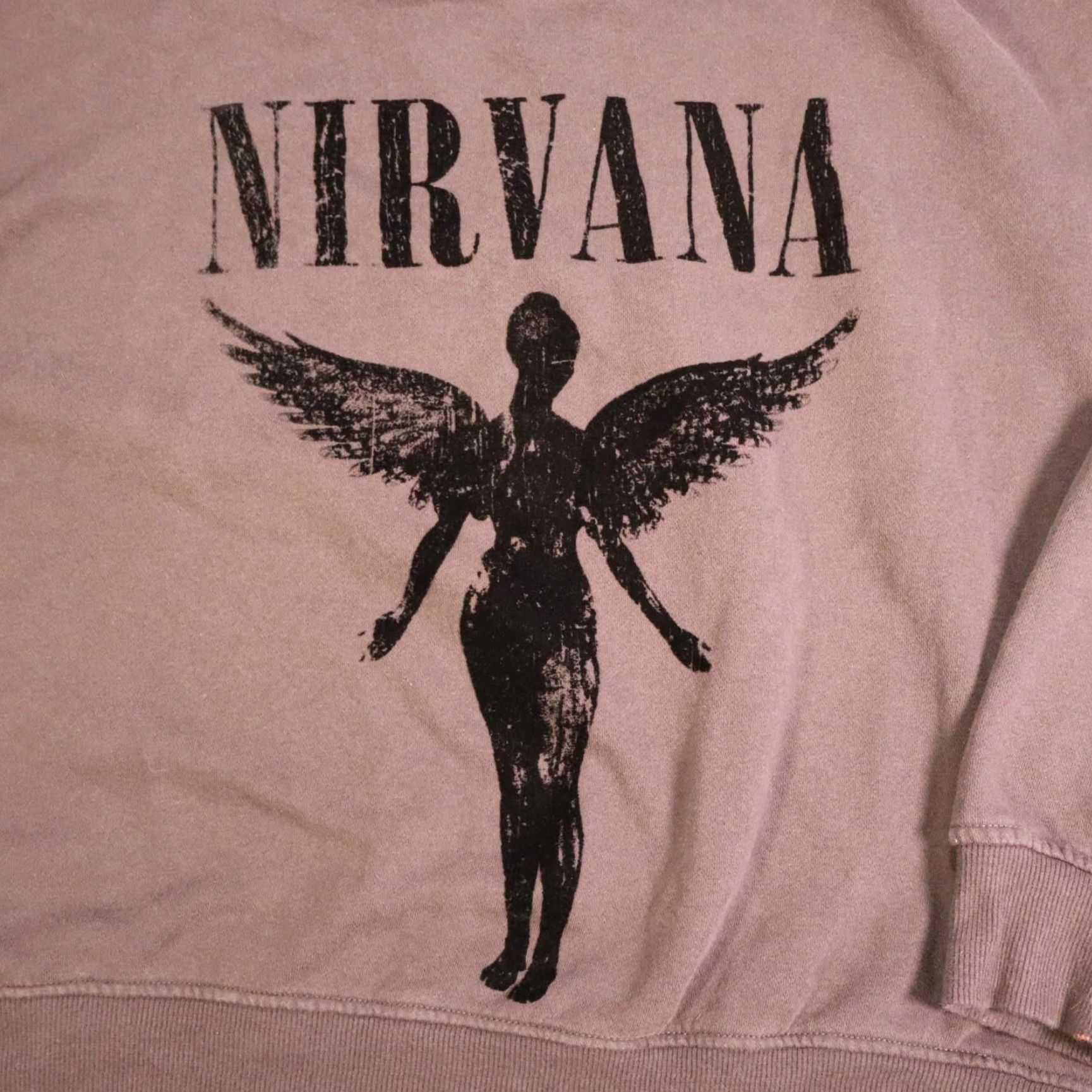 H&M H&M Nirvana Oversized Sweatshirt Gray M Women Pullover Activewear Read Size M / US 6-8 / IT 42-44 - 2 Thumbnail