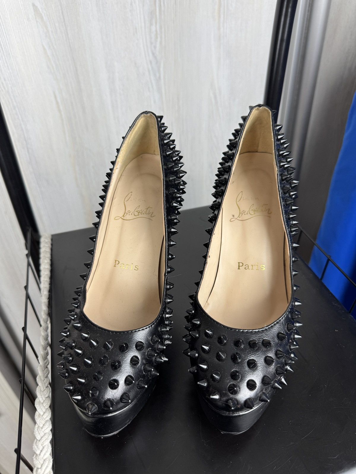 Christian Louboutin Christian Louboutin Black Patent Leather Bianca Spike Pumps Size US 8 / IT 38 - 9 Thumbnail