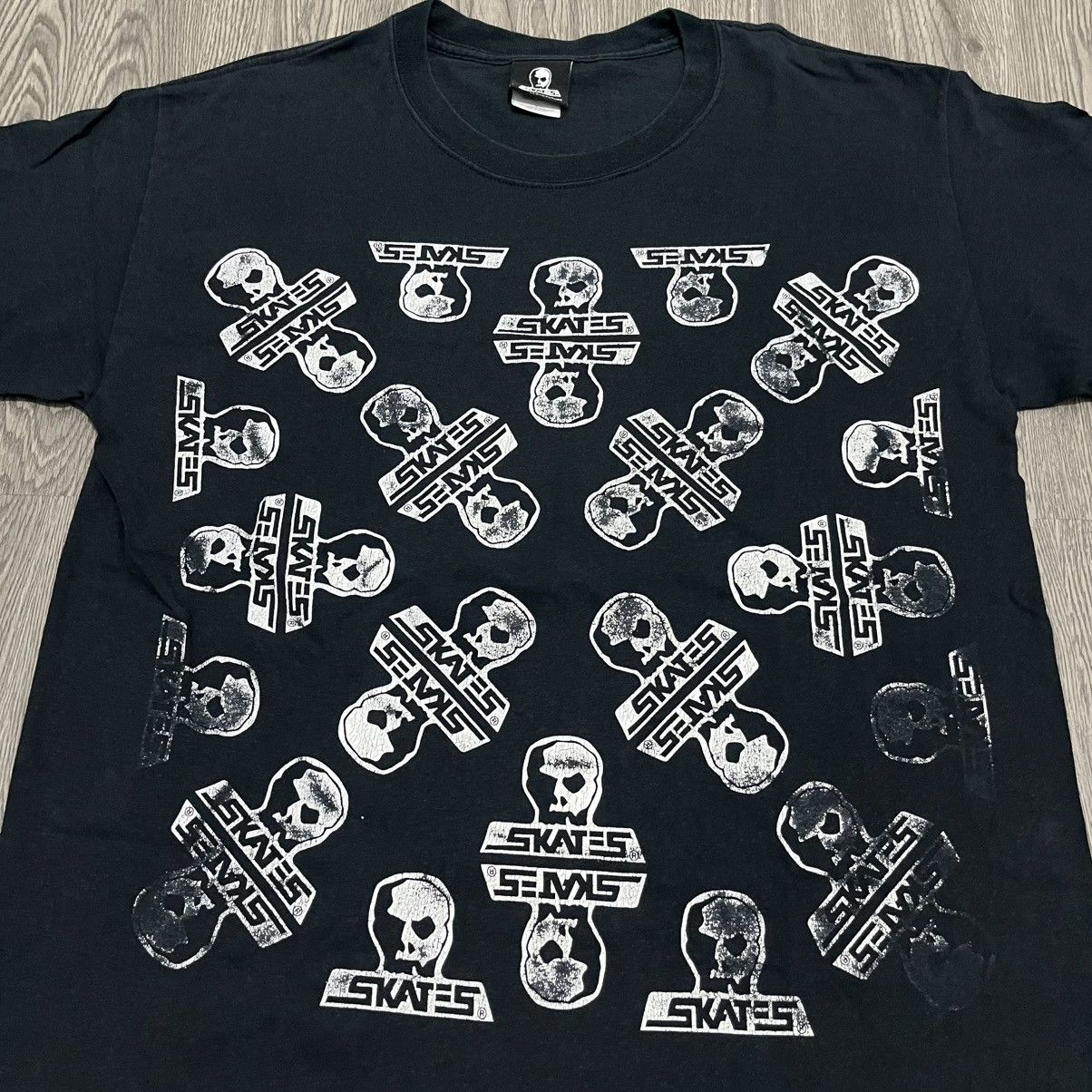Vintage 00s Skull Skates Skatboarding T-Shirt Size US L / EU 52-54 / 3 - 3 Thumbnail