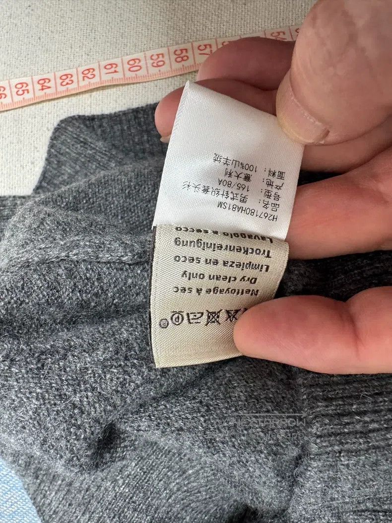 Hermes Hermes Cashmere sweater Size US S / EU 44-46 / 1 - 9 Thumbnail