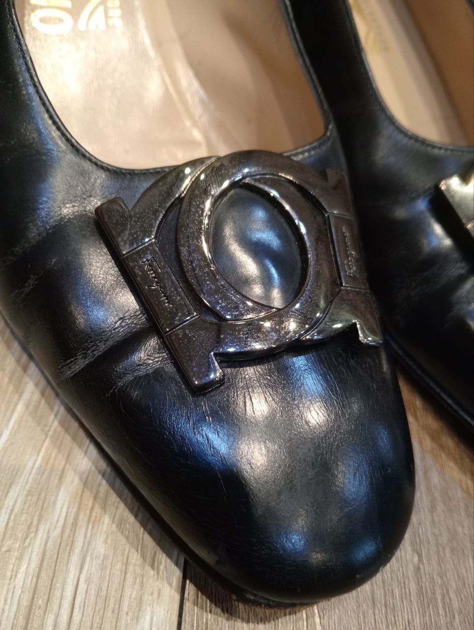 Salvatore Ferragamo LUXURY SALVATORE FERRAGAMO LEATHER HEELS BLACK Size US 8.5 / IT 38.5 - 10 Thumbnail