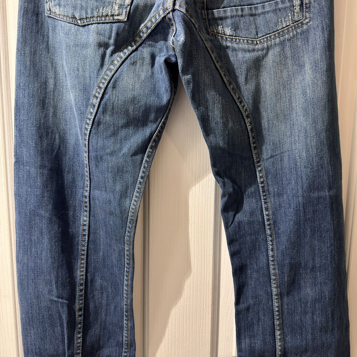 Dolce & Gabbana DOLCE & GABBANA distressed-style denim jeans, waist 84 cm Size US 32 / EU 48 - 6 Thumbnail