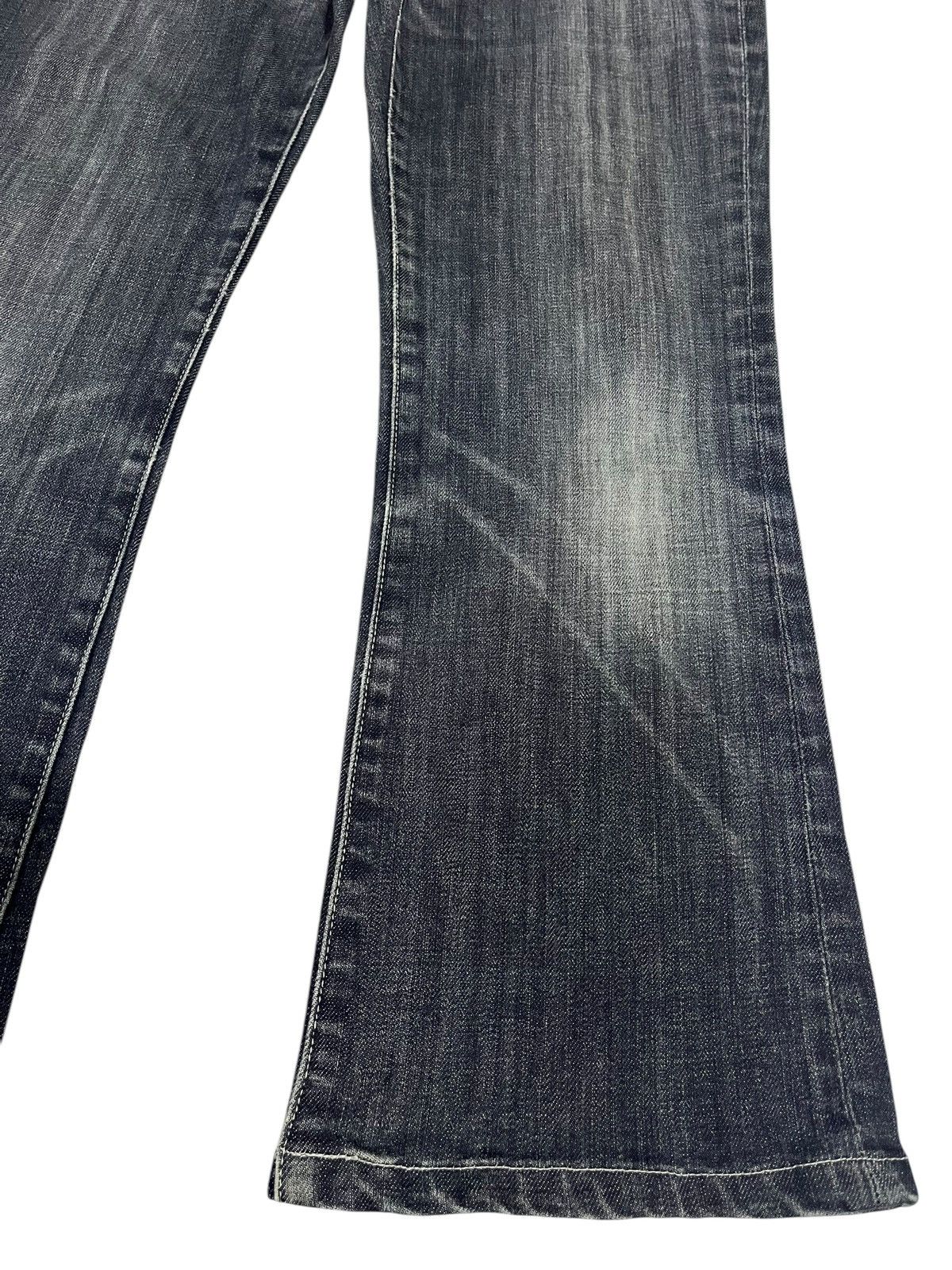 If Six Was Nine FLARE💥 JAPANESE BRAND UNIQLO WASHED Y2K BLACK JEANS Size 31" - 5 Thumbnail