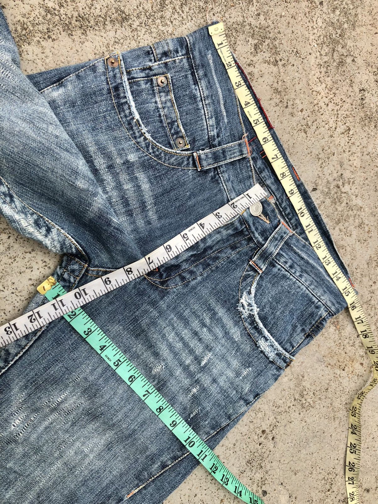 Japanese Brand FLARED TWIST DENIM BY DOMINATE JEANS Size US 32 / EU 48 - 9 Thumbnail