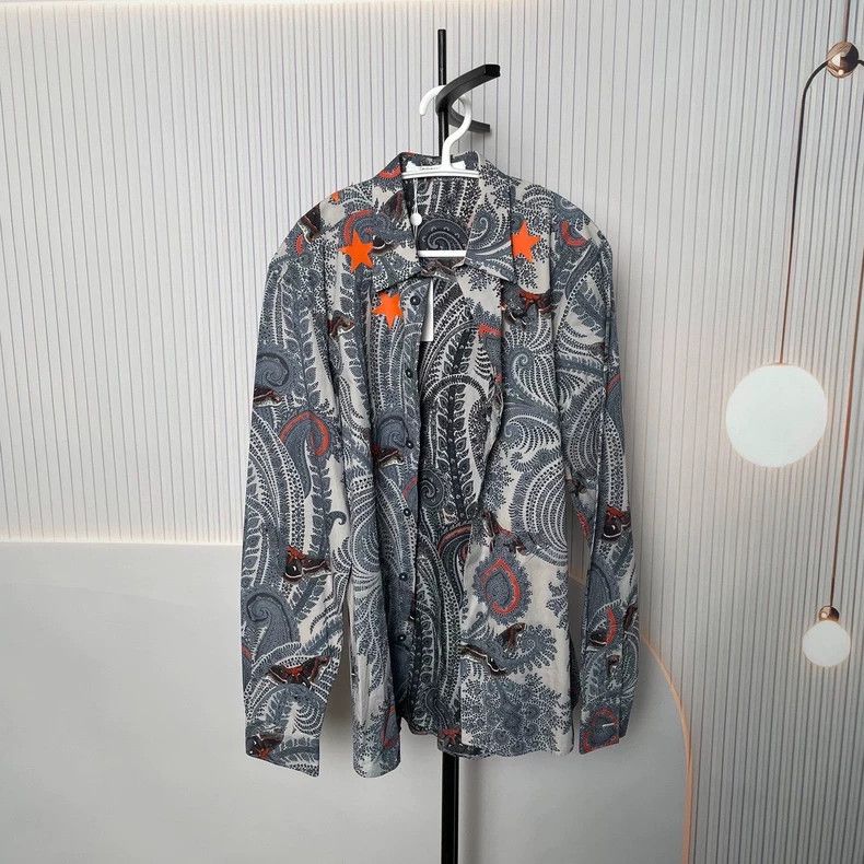 Givenchy Givenchy Size 39 Butterfly Patterned Shirt Size US M / EU 48-50 / 2 - 1 Thumbnail