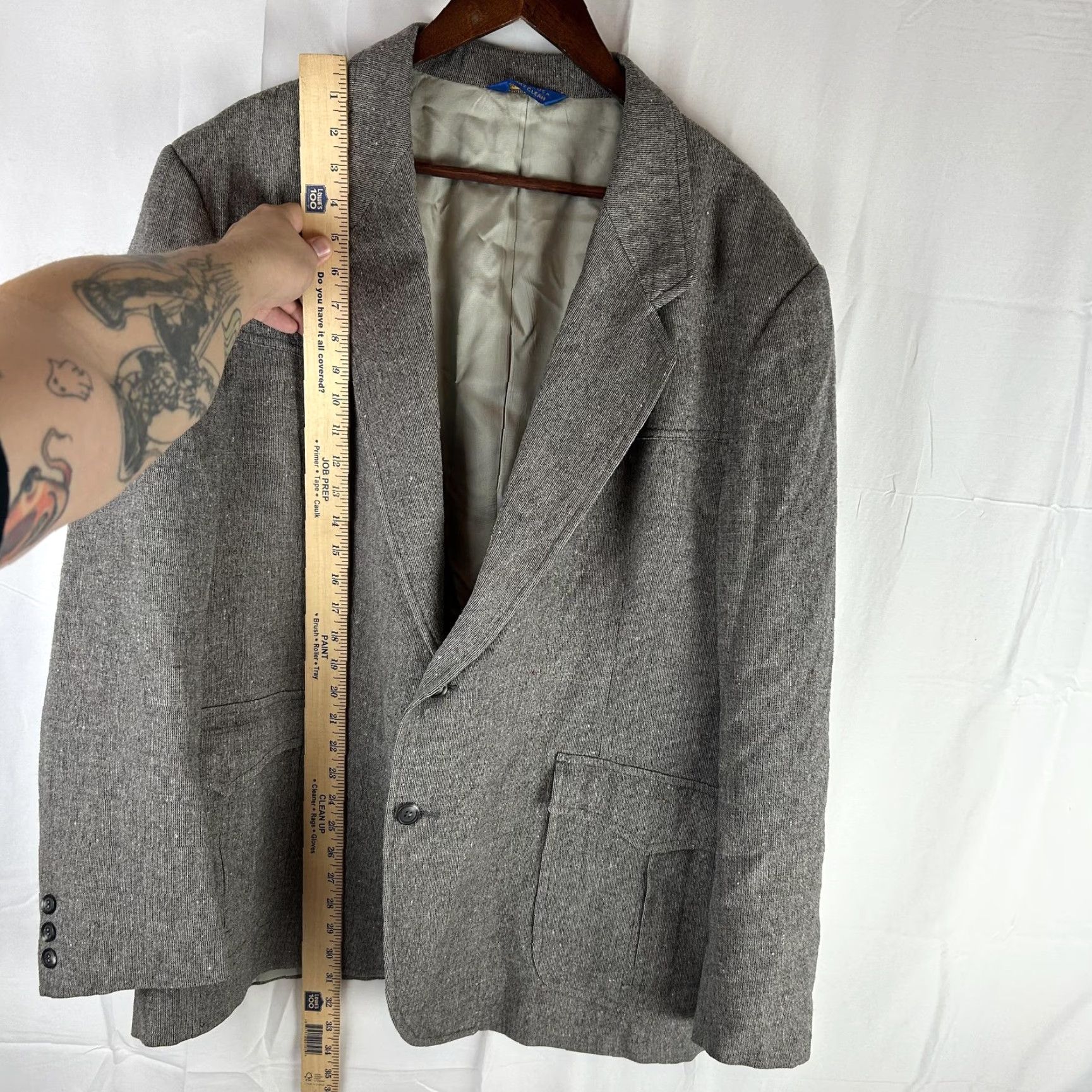 Pendleton VINTAGE Pendleton Sport Coat Mens 48 Gray Wool Tweed Patch Pocket Blazer USA Jacket Coat Regular Two-Button Notch Lapel Men Size 48R - 6 Thumbnail