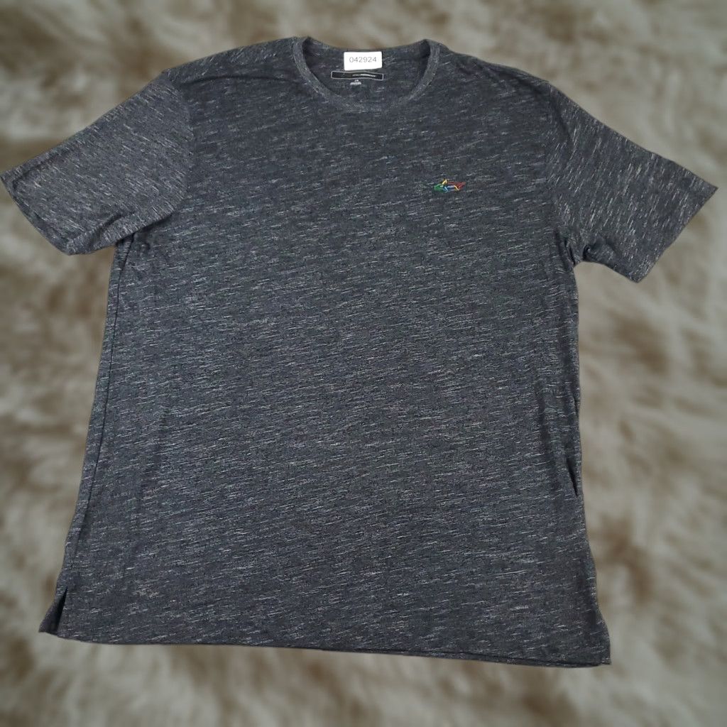 Logo 7 Greg Norman T Shirt Mens Large Gray Shark Logo Casual Short Sleeve Size US L / EU 52-54 / 3 - 1 Thumbnail