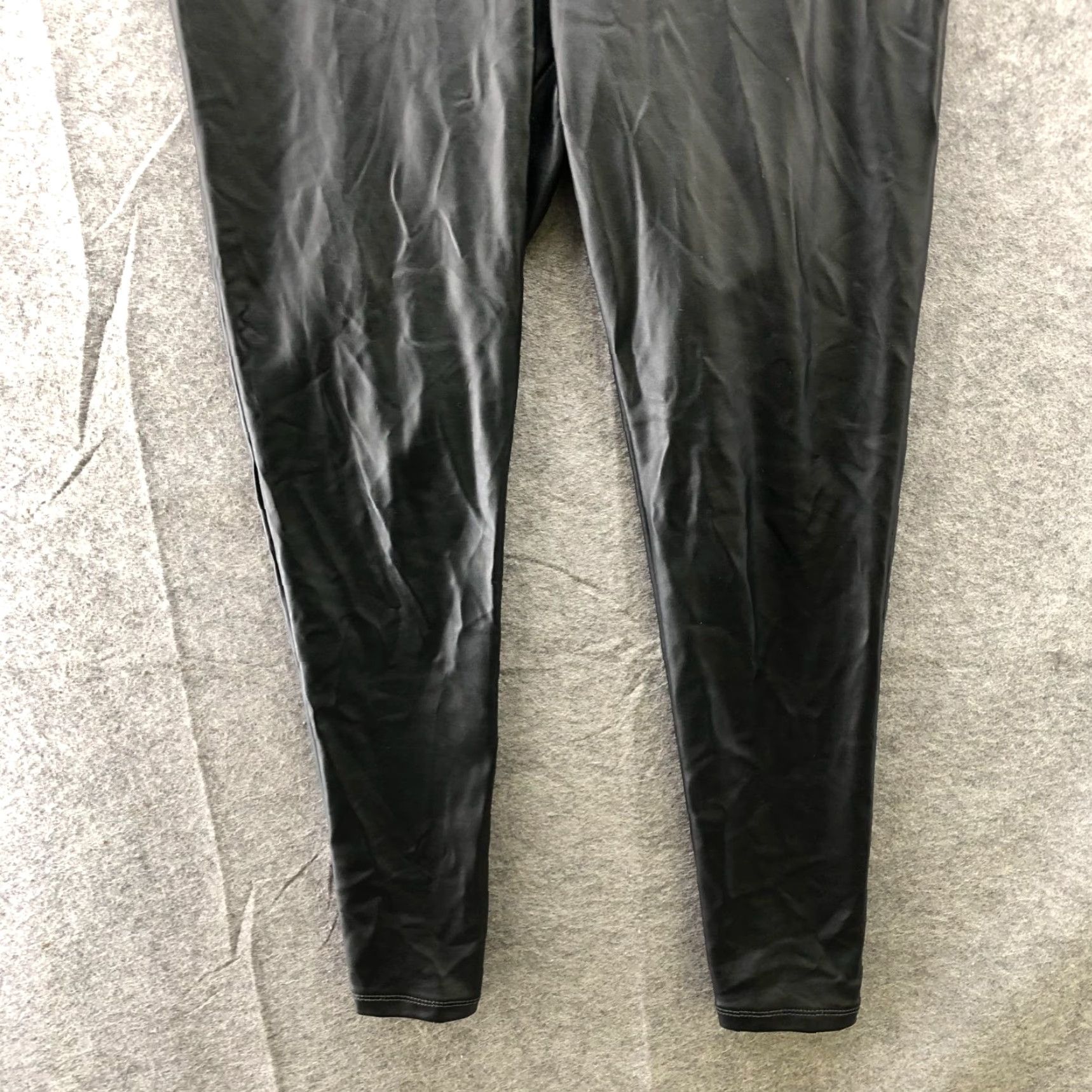 Loft LOFT Faux Leather Leggings Womens 10 Black Zip Closure High Rise Pant Leggings Womens 10 Black Zip Closure High Rise Loft Size 32" / US 10 / IT 46 - 4 Thumbnail