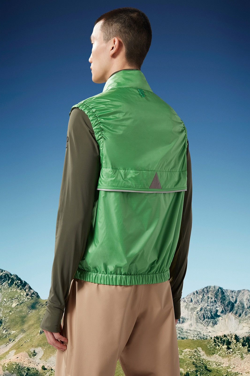 Moncler × Moncler Grenoble Moncler Grenoble Green Ollon Down Vest Size US S / EU 44-46 / 1 - 18 Thumbnail