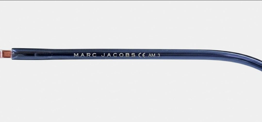 Marc Jacobs Marc Jacobs Square, Gold Metal Frame, Gradiant Lenses. Rare. Size ONE SIZE - 12 Thumbnail