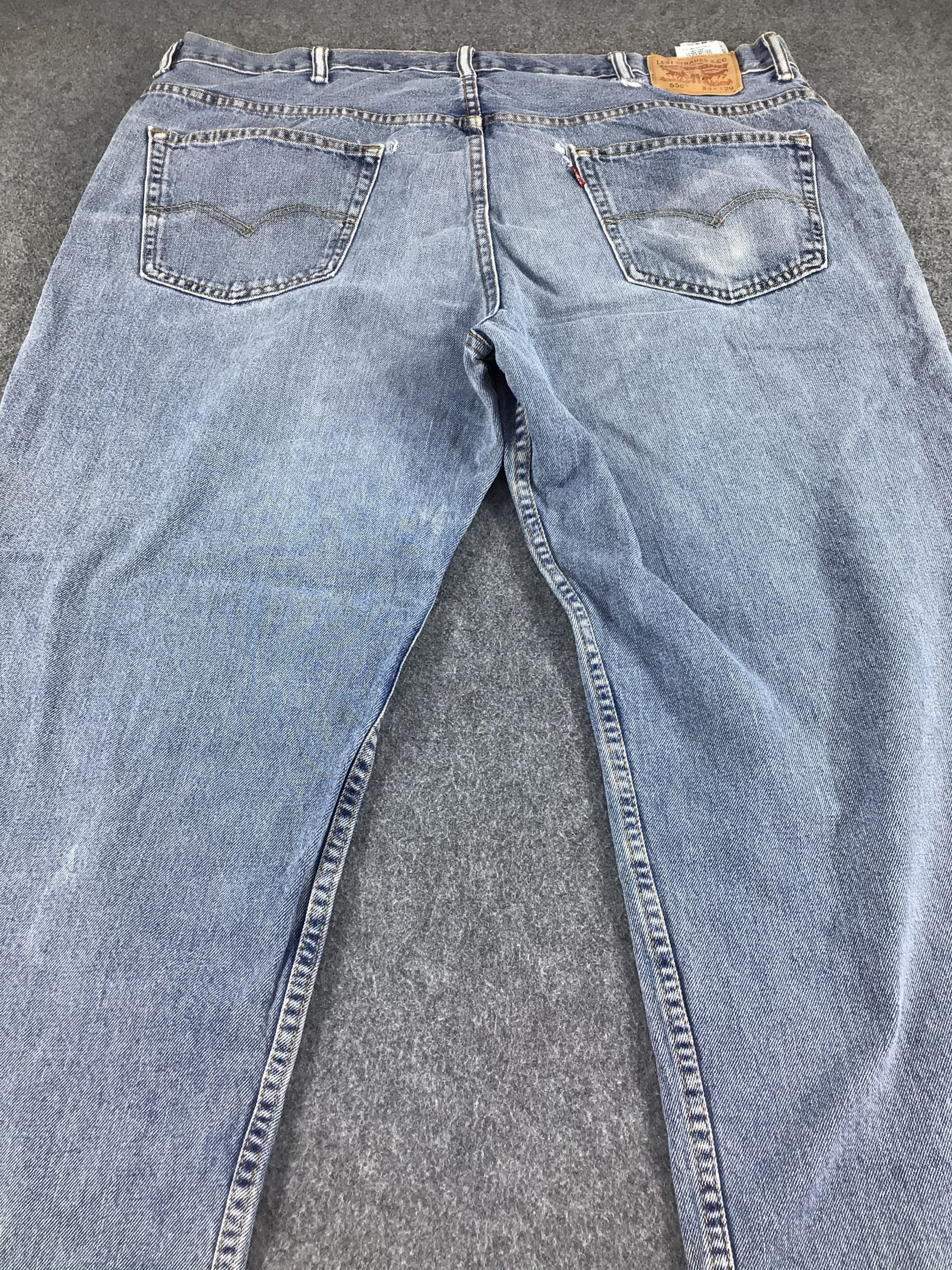 Levi's Vintage Levis 550 Jeans Blue Wash Denim -J568 Size US 43 - 4 Thumbnail