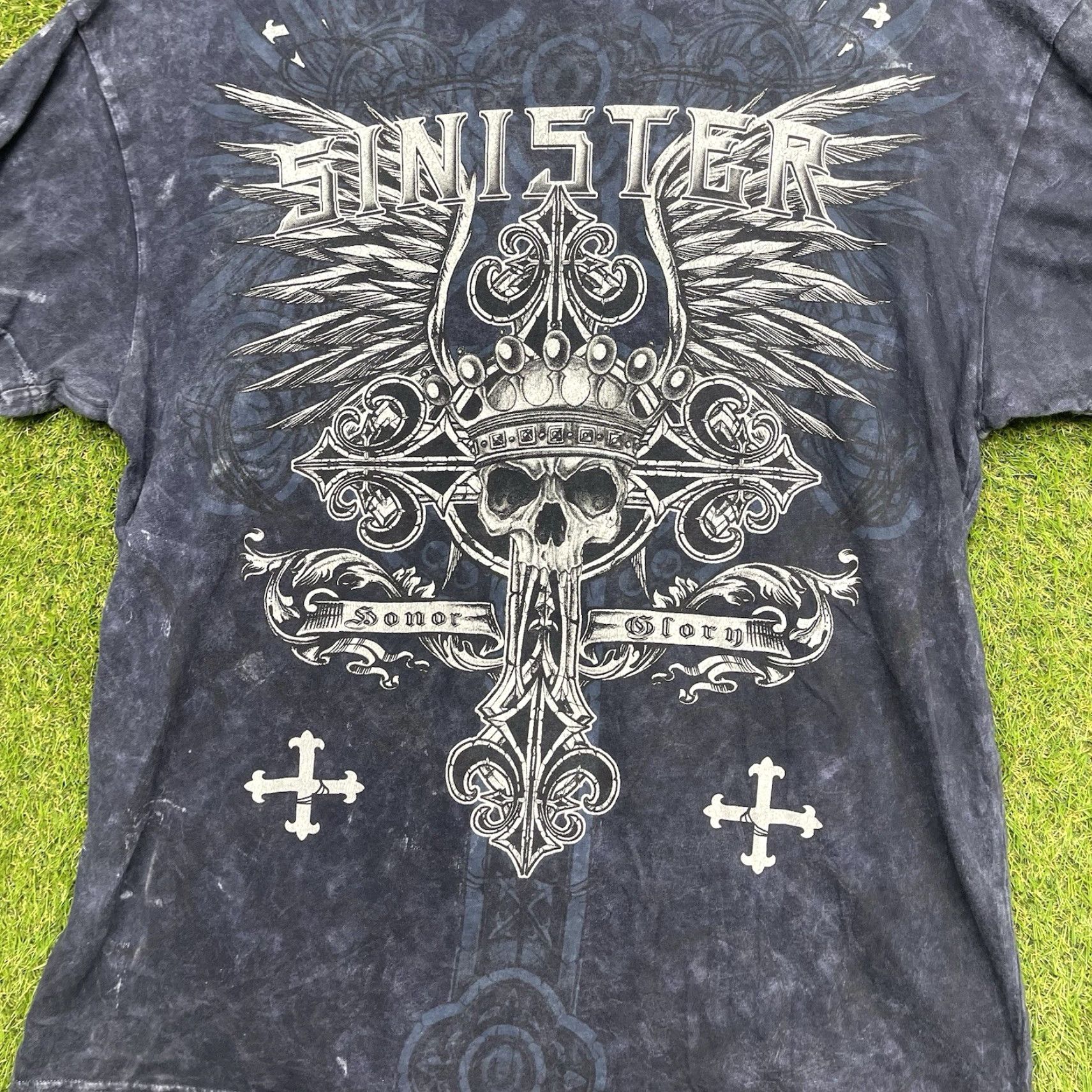 Vintage VINTAGE Sinister Gildan Heavy Cotton T-Shirt Cross Wing 90s Y2K Mens XL Blue Skull Graphic Print Medium Fans Size US XL / EU 56 / 4 - 3 Thumbnail