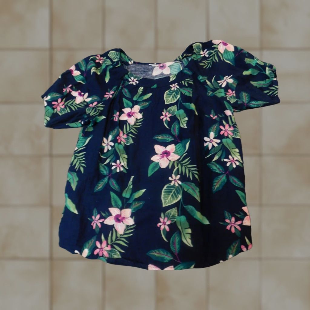 Old Navy Old Navy Womens Blouse Small Floral Blue Velvet Pleated Button-Down Collared Casual Shirt Size S / US 4 / IT 40 - 1 Thumbnail