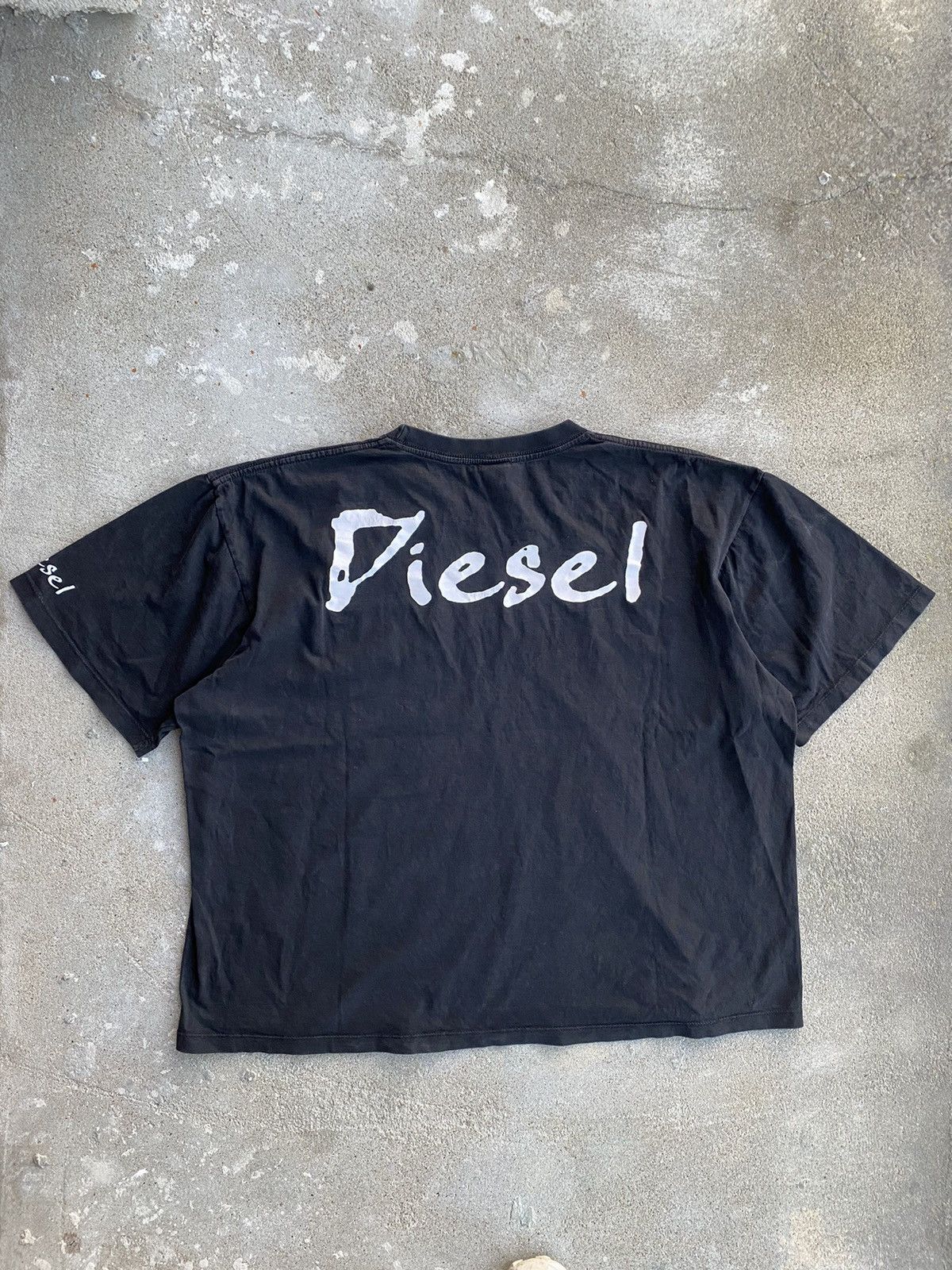 Diesel × Vintage Vintage Diesel Cropped Boxy T-shirt Size US XL / EU 56 / 4 - 2 Thumbnail