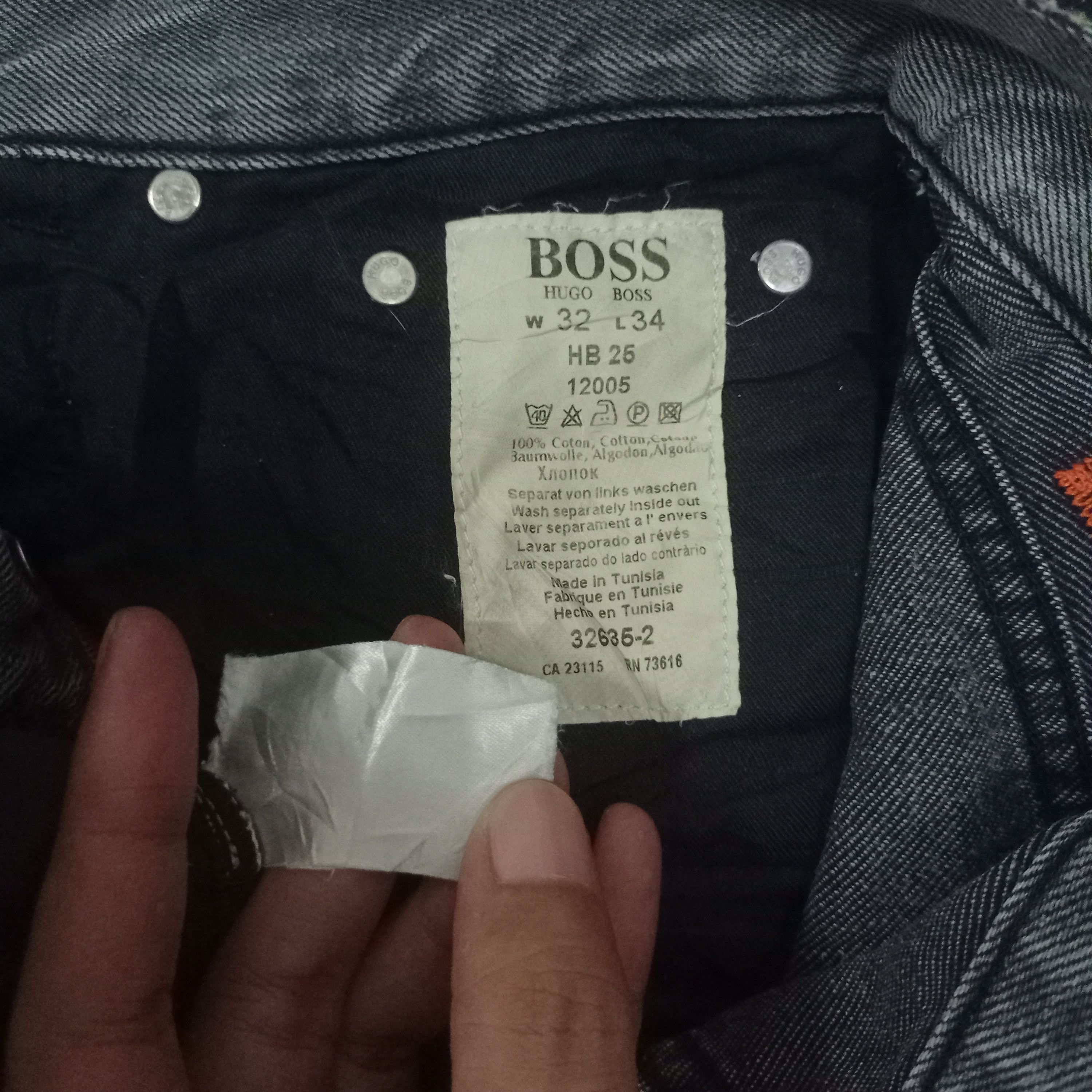 Hugo × Hugo Boss Vintage Hugo Boss Distressed Loose Jeans 30x29 Size US 30 / EU 46 - 9 Thumbnail