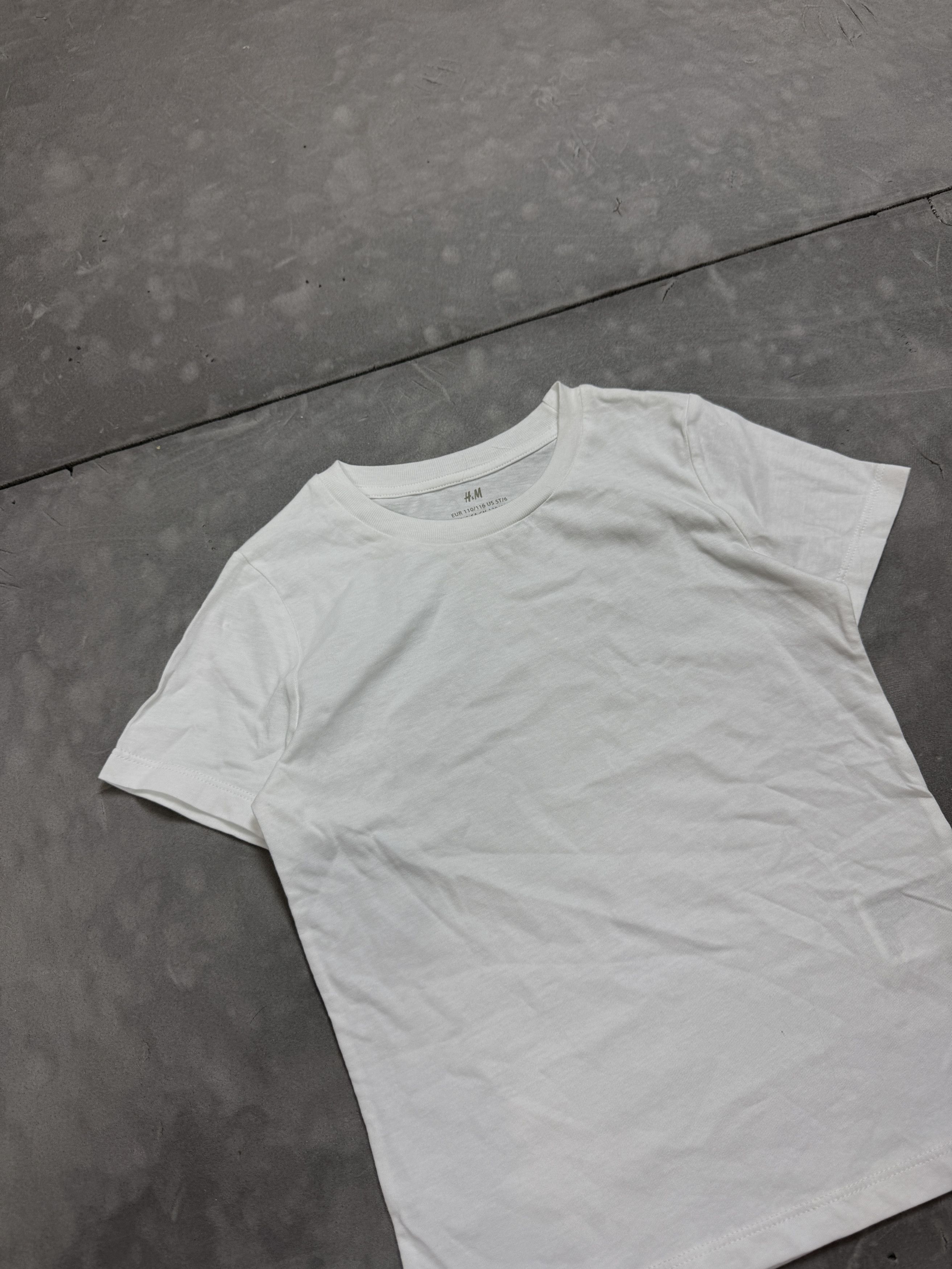 H&M H&M basic white T-shirt tee wmns cropped coquette Size XS / US 0-2 / IT 36-38 - 5 Thumbnail
