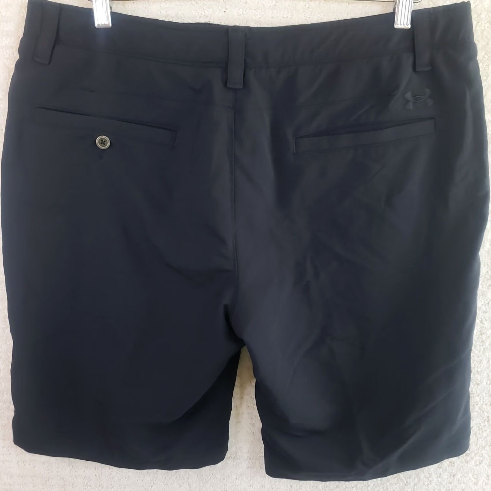 Under Armour Under Armour Shorts Mens 38 Black Golf HeatGear Stretch Quick Dry Pockets 10 Inseam–Loose Fit Regular Size 38 Size US 38 / EU 54 - 6 Thumbnail