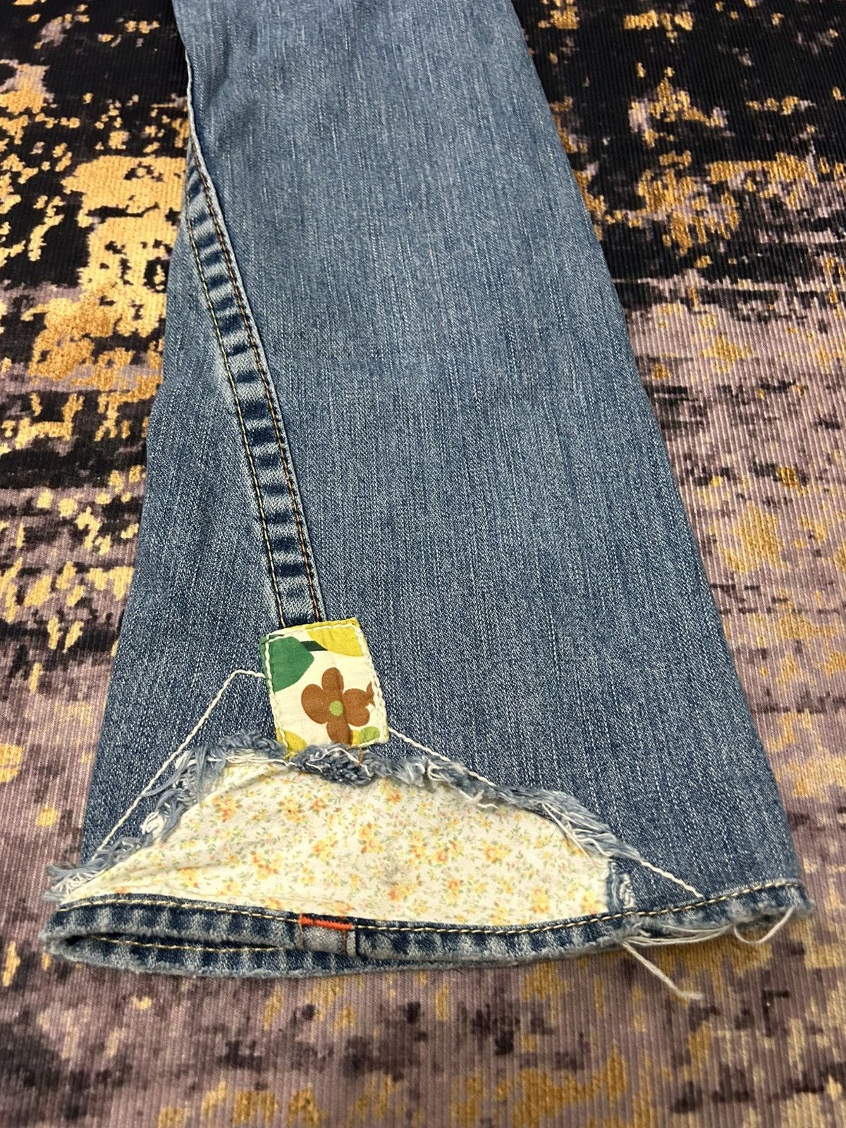 True Religion True Religion Patch work Spiral Flare Jeans Size US 27 - 10 Thumbnail