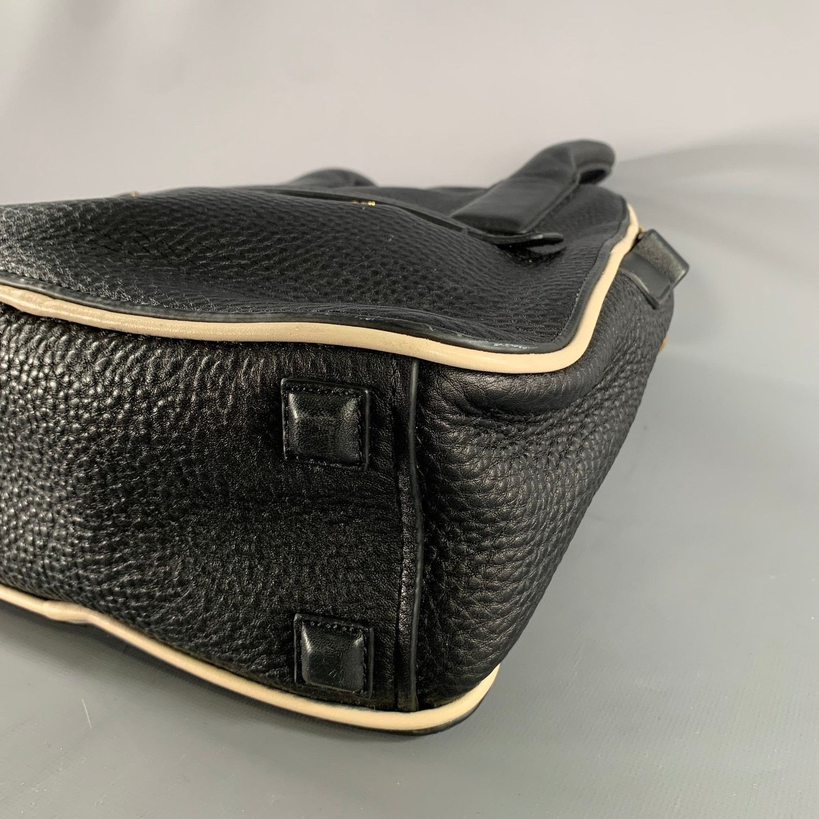 Marc Jacobs MARC JACOBS Size Black White Pebble Grain Leather Bags Size ONE SIZE - 7 Thumbnail