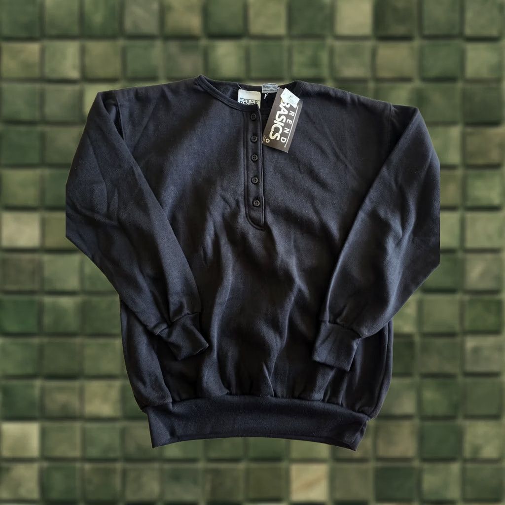 Asics Vintage Trend Basics Black Sweatshirt Womens Small NOS 80s 90s Crew Neck 1/4 Button Pullover Long Sleeve Regular Fit Easy Care Mens Womens Girls Boys Size S / US 4 / IT 40 - 1 Thumbnail